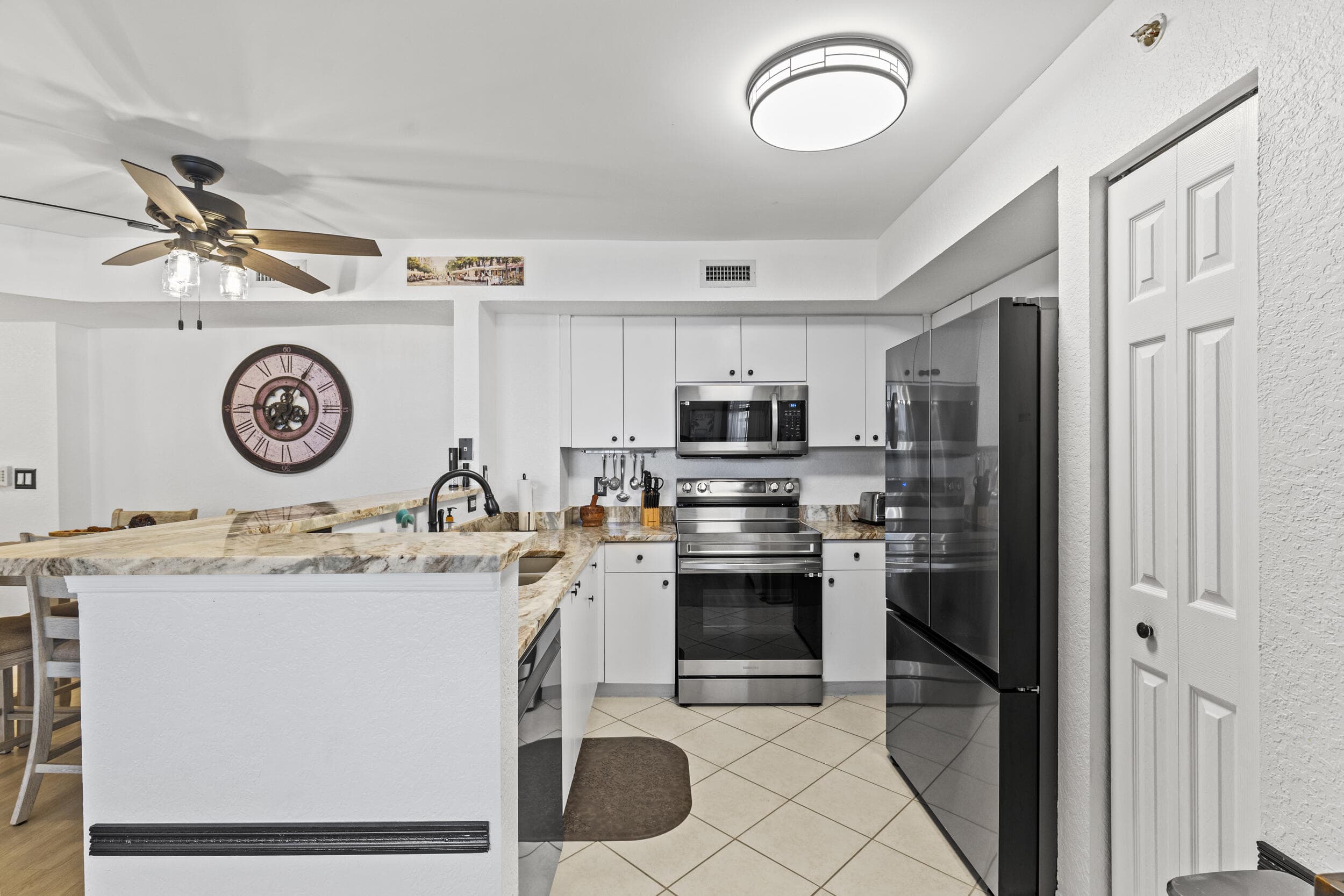 1801 N Flagler Drive 721, West Palm Beach, FL 33407 — photo 9 of 44