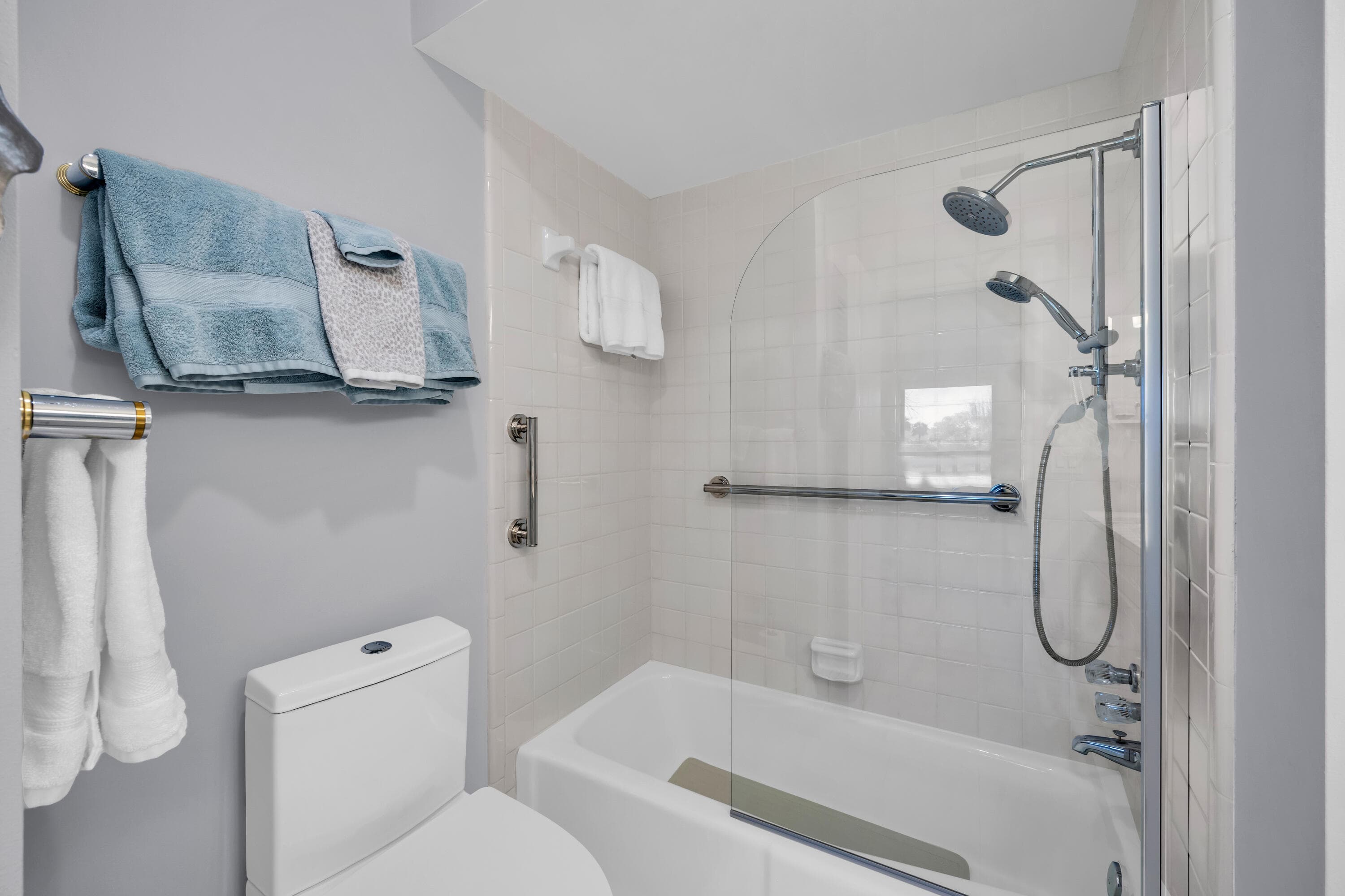4 SE Turtle Creek Drive E, Jupiter, FL 33469 — photo 24 of 27