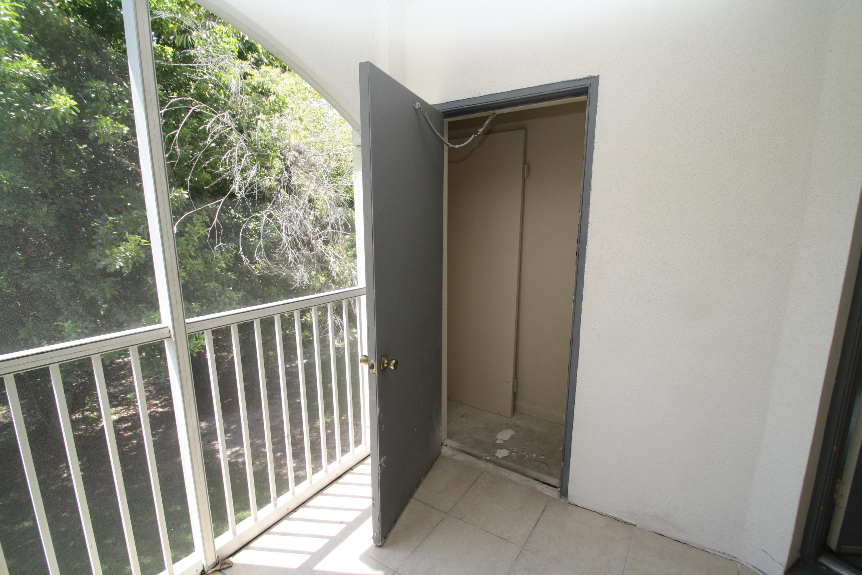 815 W Boynton Beach Boulevard 10-203, Boynton Beach, FL 33426 — photo 17 of 18