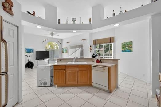 4338 Danielson Drive, Lake Worth, FL 33467 — photo 12 of 37