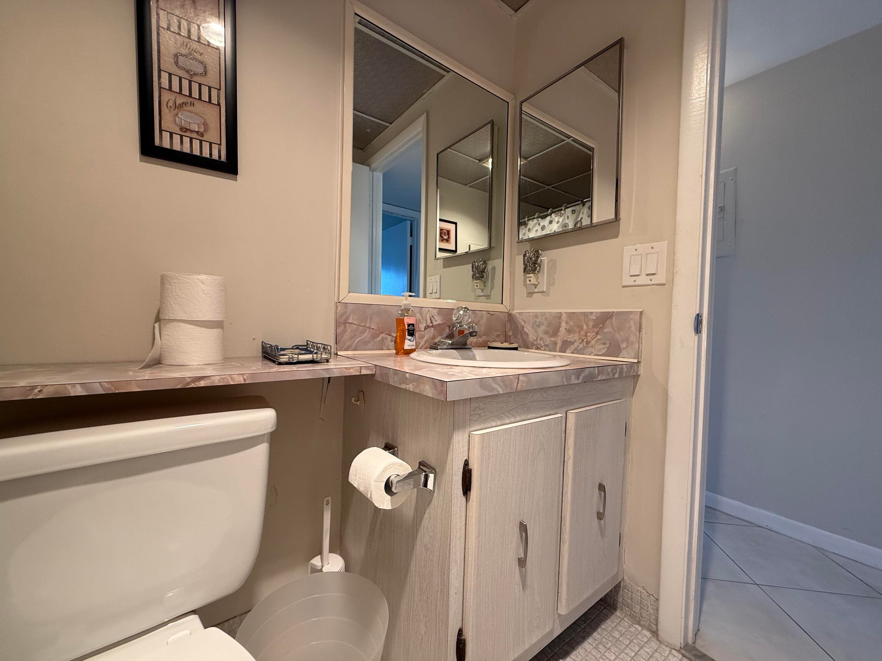 470 Capri J, Delray Beach, FL 33484 — photo 10 of 28