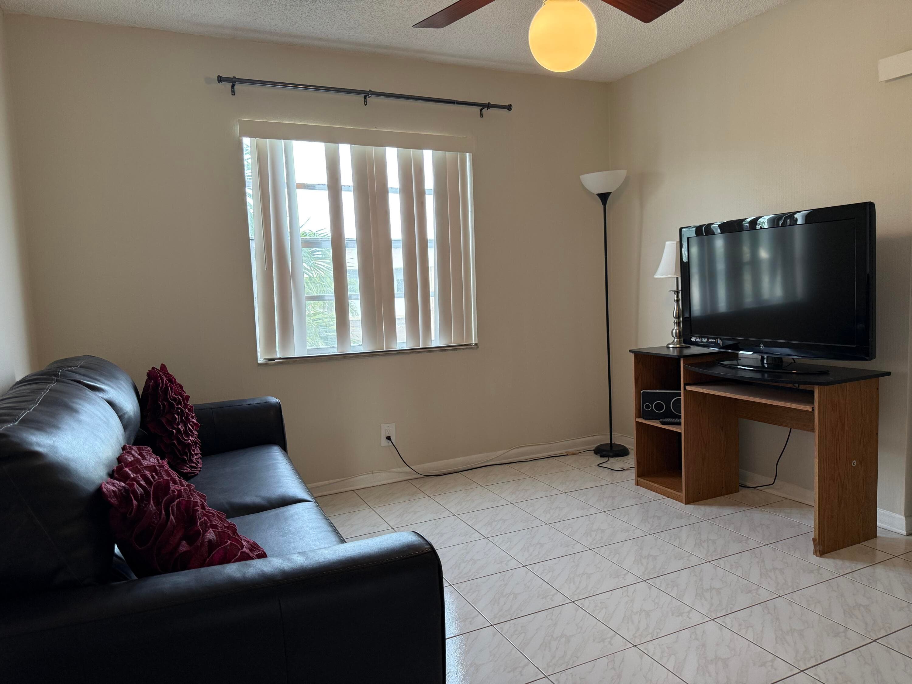 470 Capri J, Delray Beach, FL 33484 — photo 20 of 28