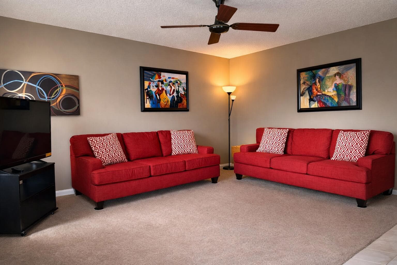 470 Capri J, Delray Beach, FL 33484 — photo 1 of 28