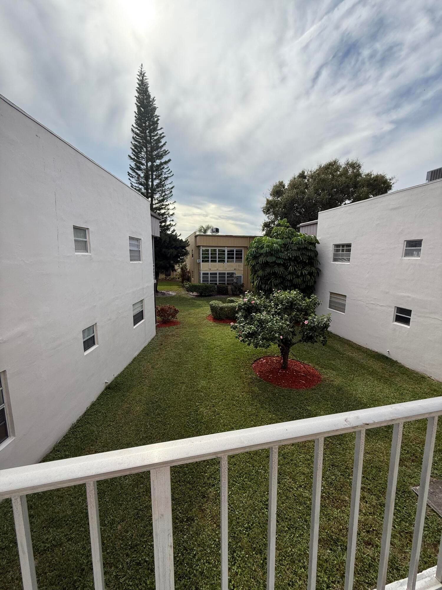 470 Capri J, Delray Beach, FL 33484 — photo 23 of 28
