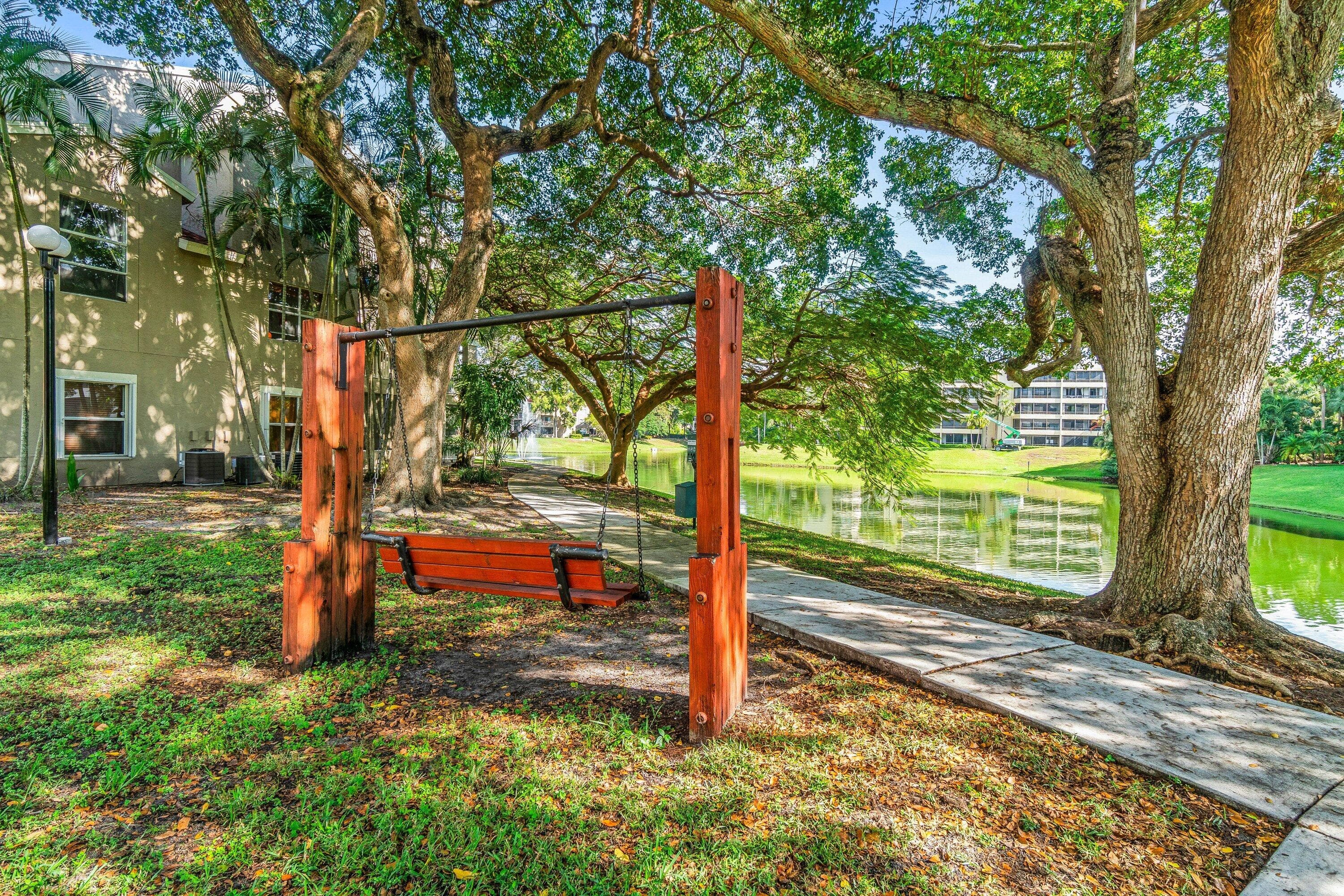 1885 Palm Cove Boulevard 10-207, Delray Beach, FL 33445 — photo 11 of 34