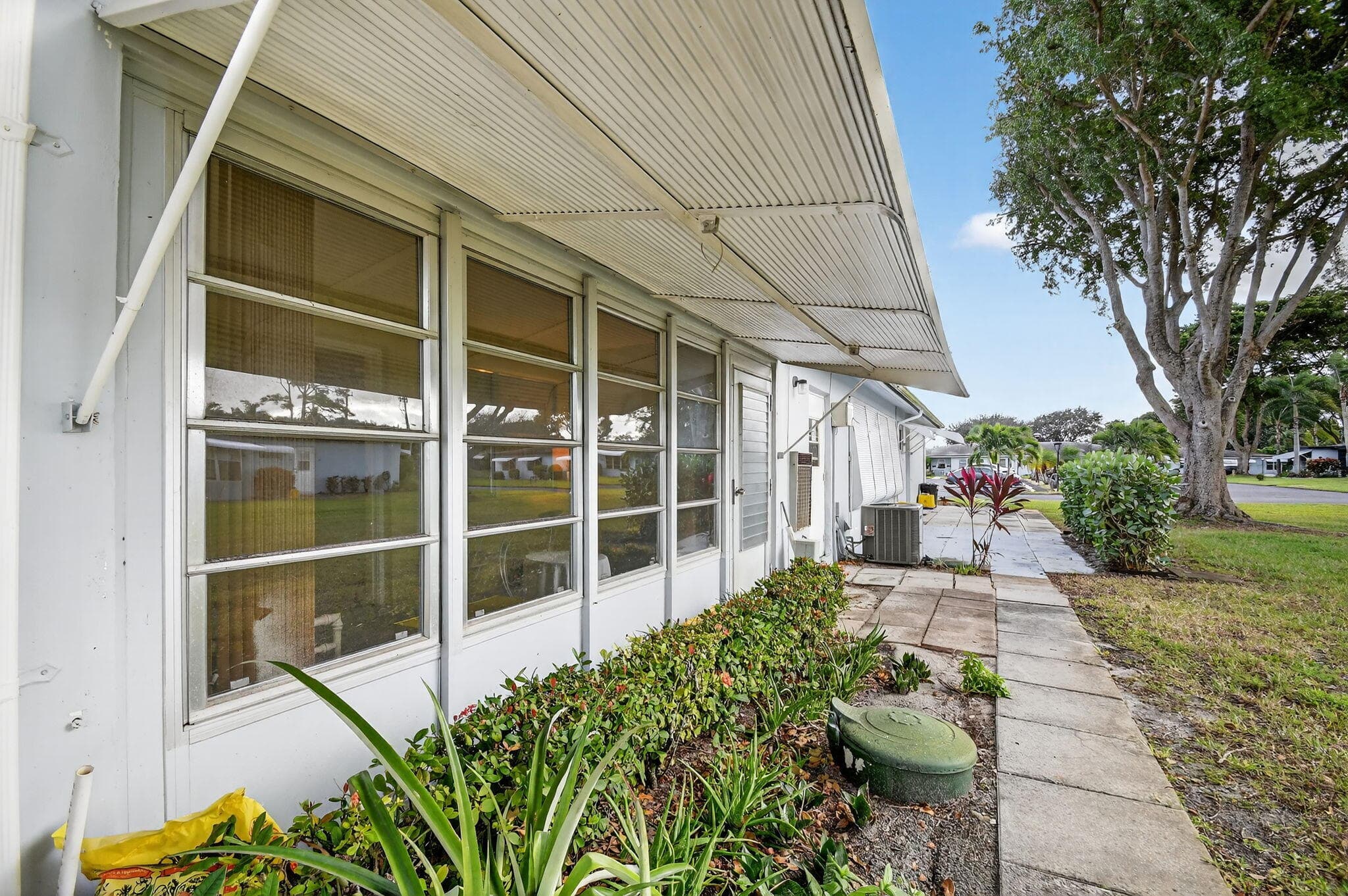 615 High Point Drive C, Delray Beach, FL 33445 — photo 37 of 48