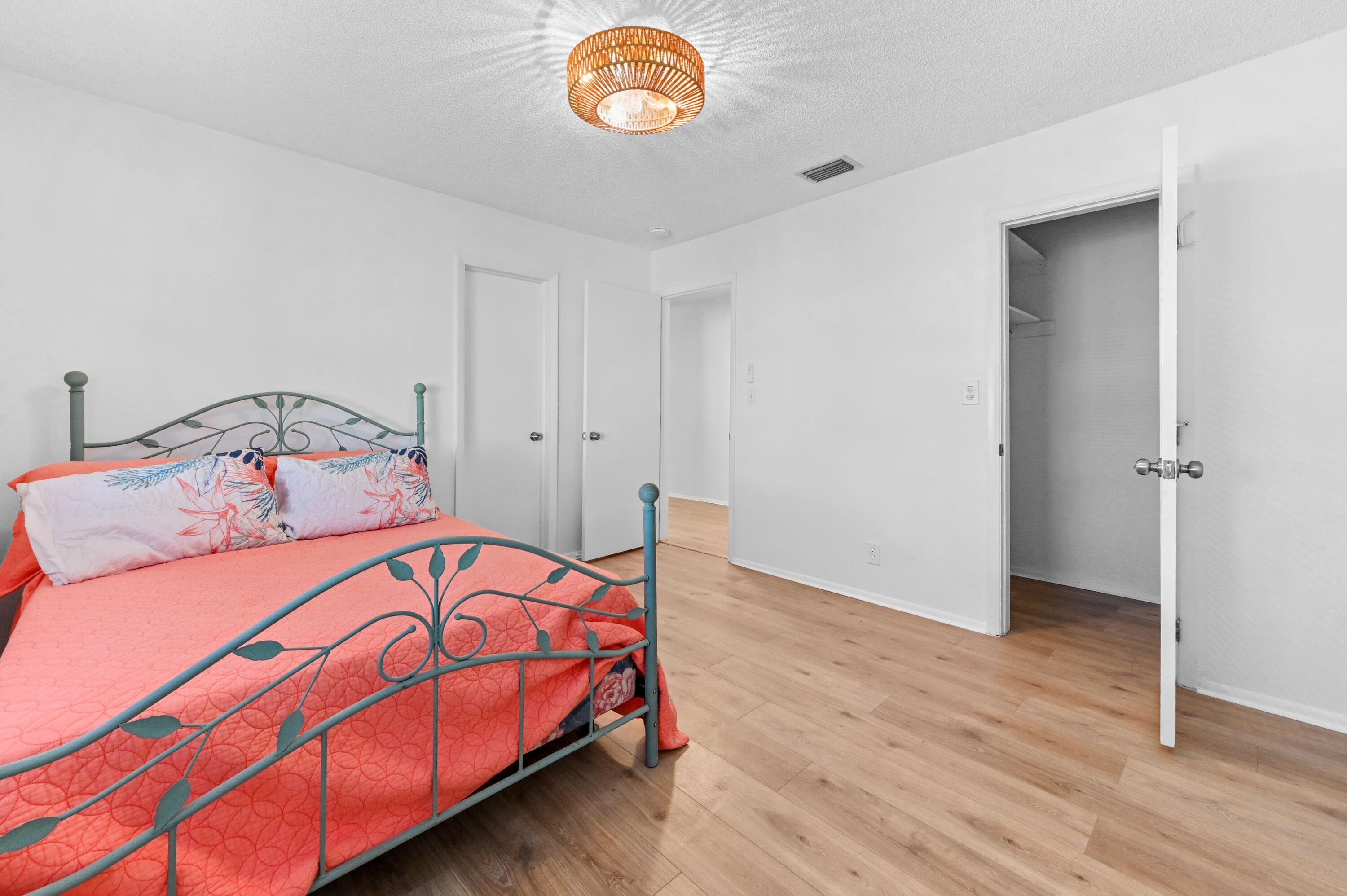 3051 NW 2nd Avenue, Pompano Beach, FL 33064 — photo 21 of 36