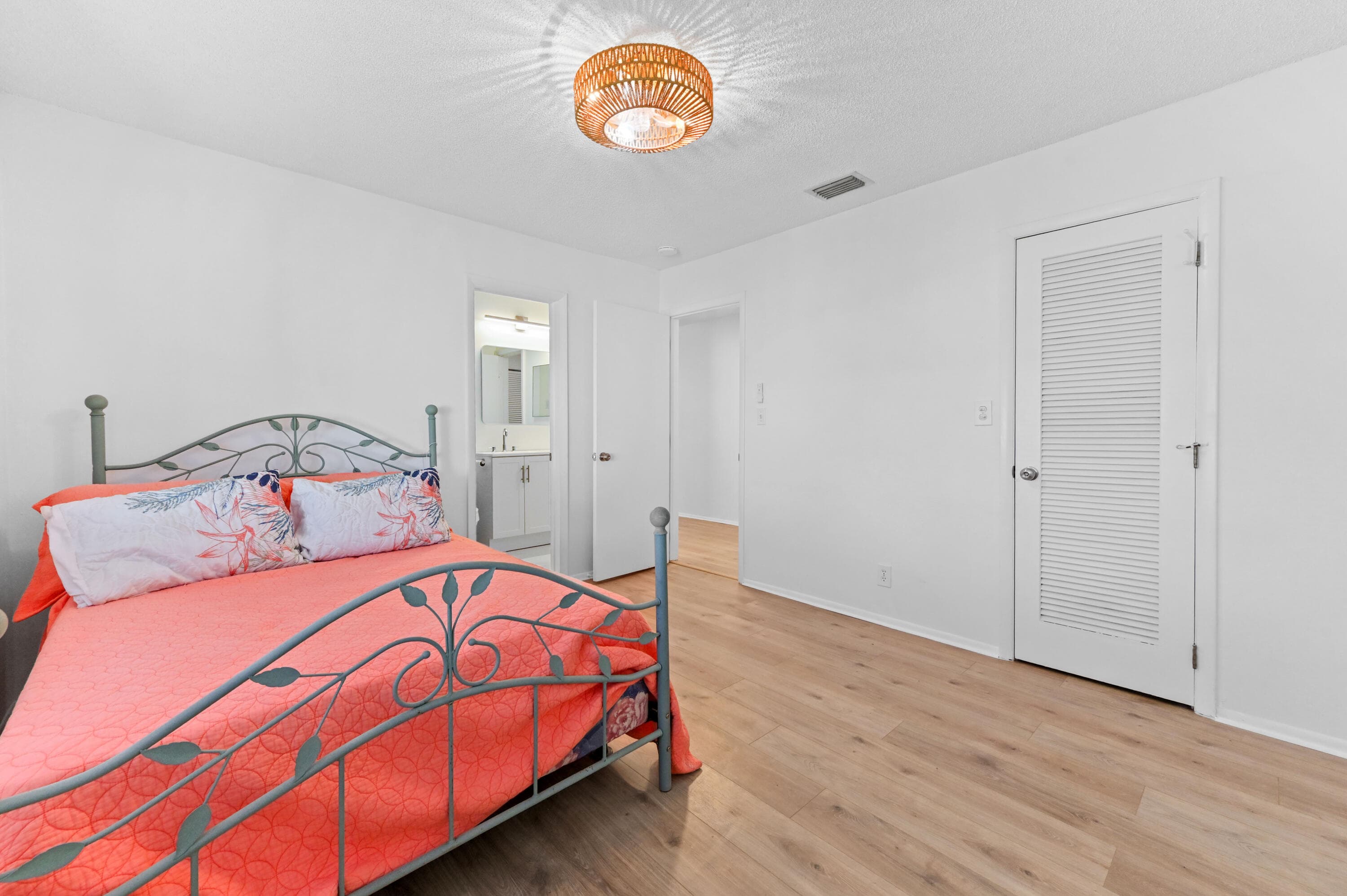 3051 NW 2nd Avenue, Pompano Beach, FL 33064 — photo 22 of 36