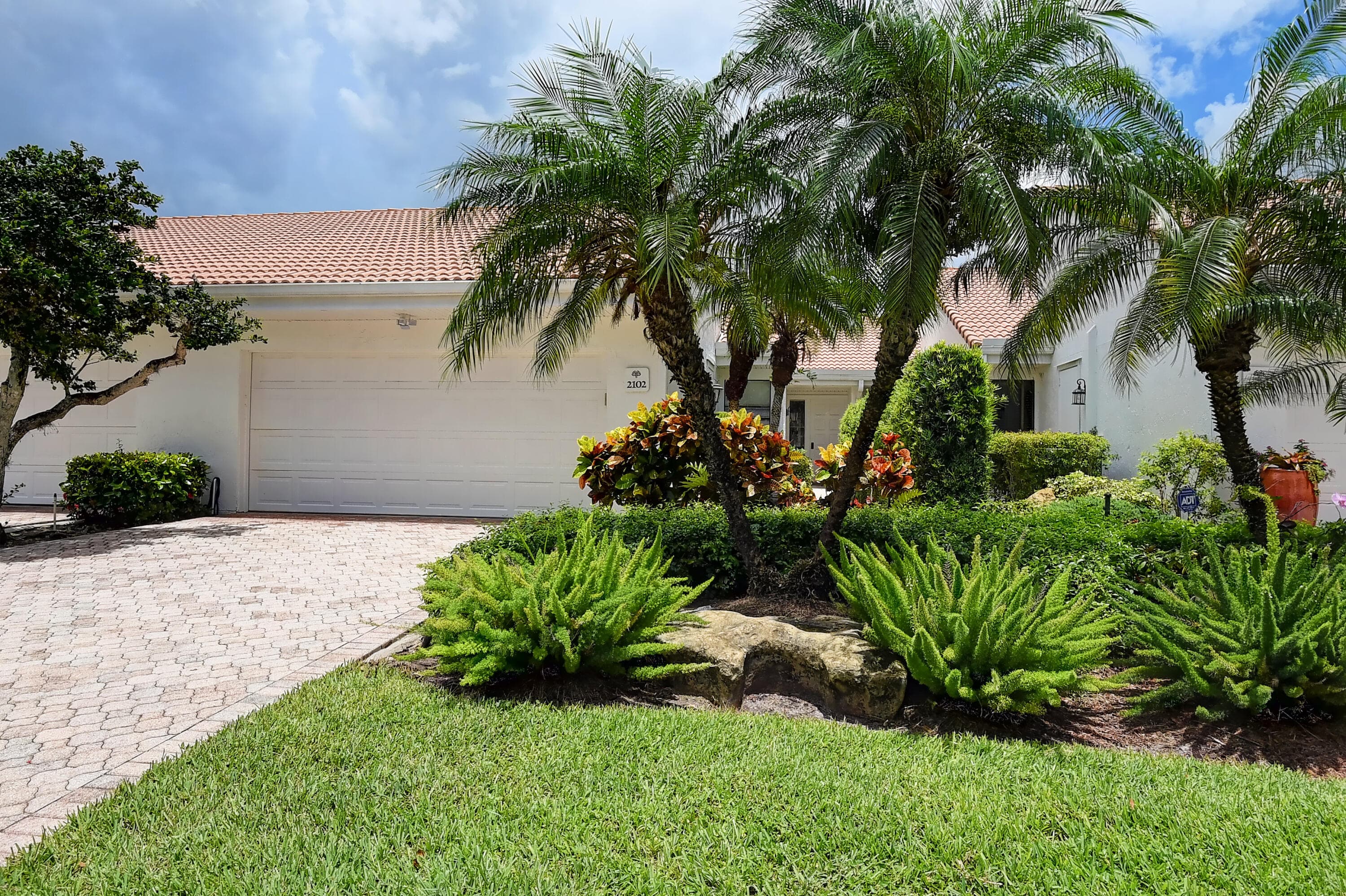 19550 Sawgrass Drive 2102, Boca Raton, FL 33434 — photo 1 of 76