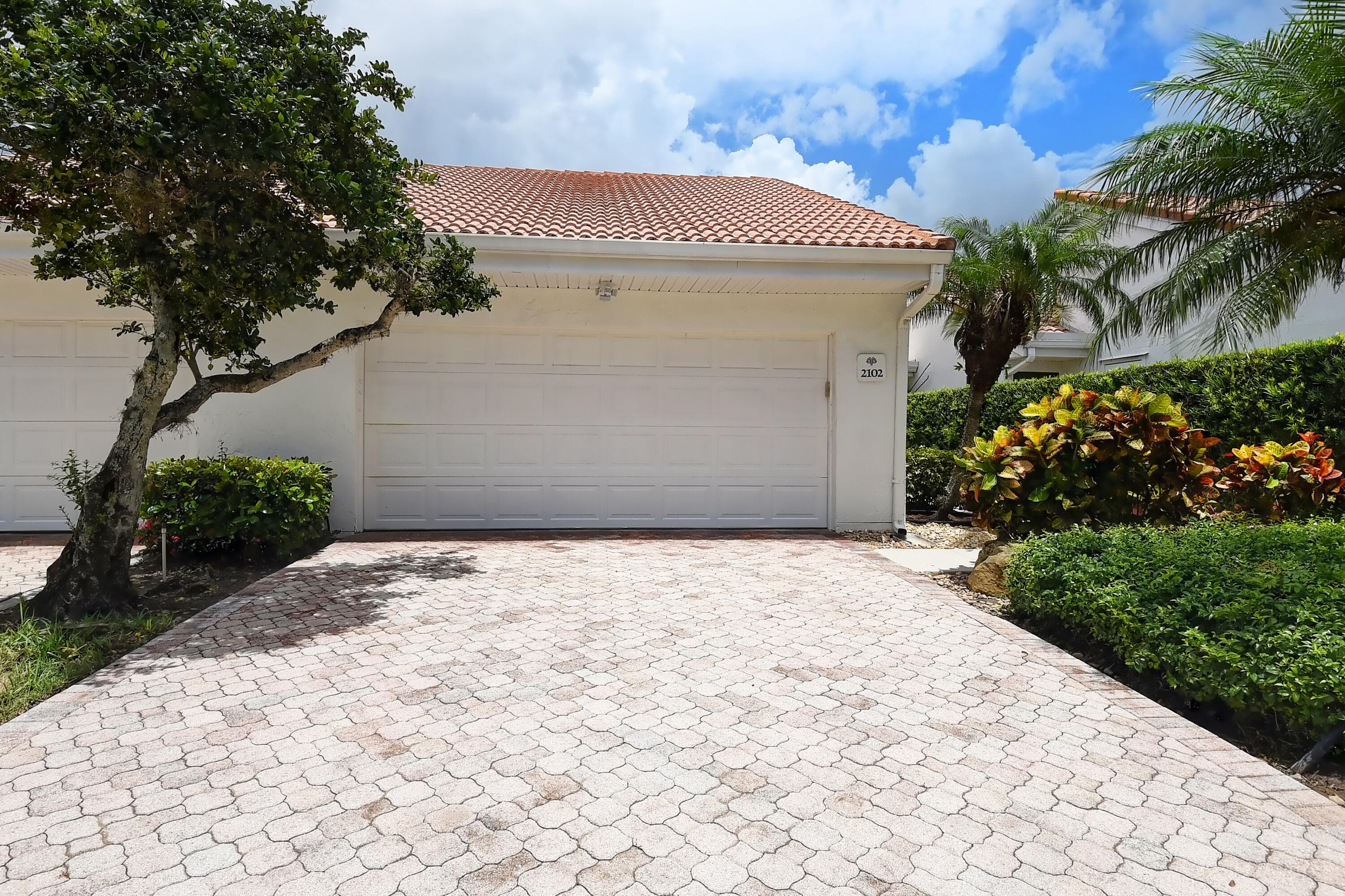 19550 Sawgrass Drive 2102, Boca Raton, FL 33434 — photo 2 of 76