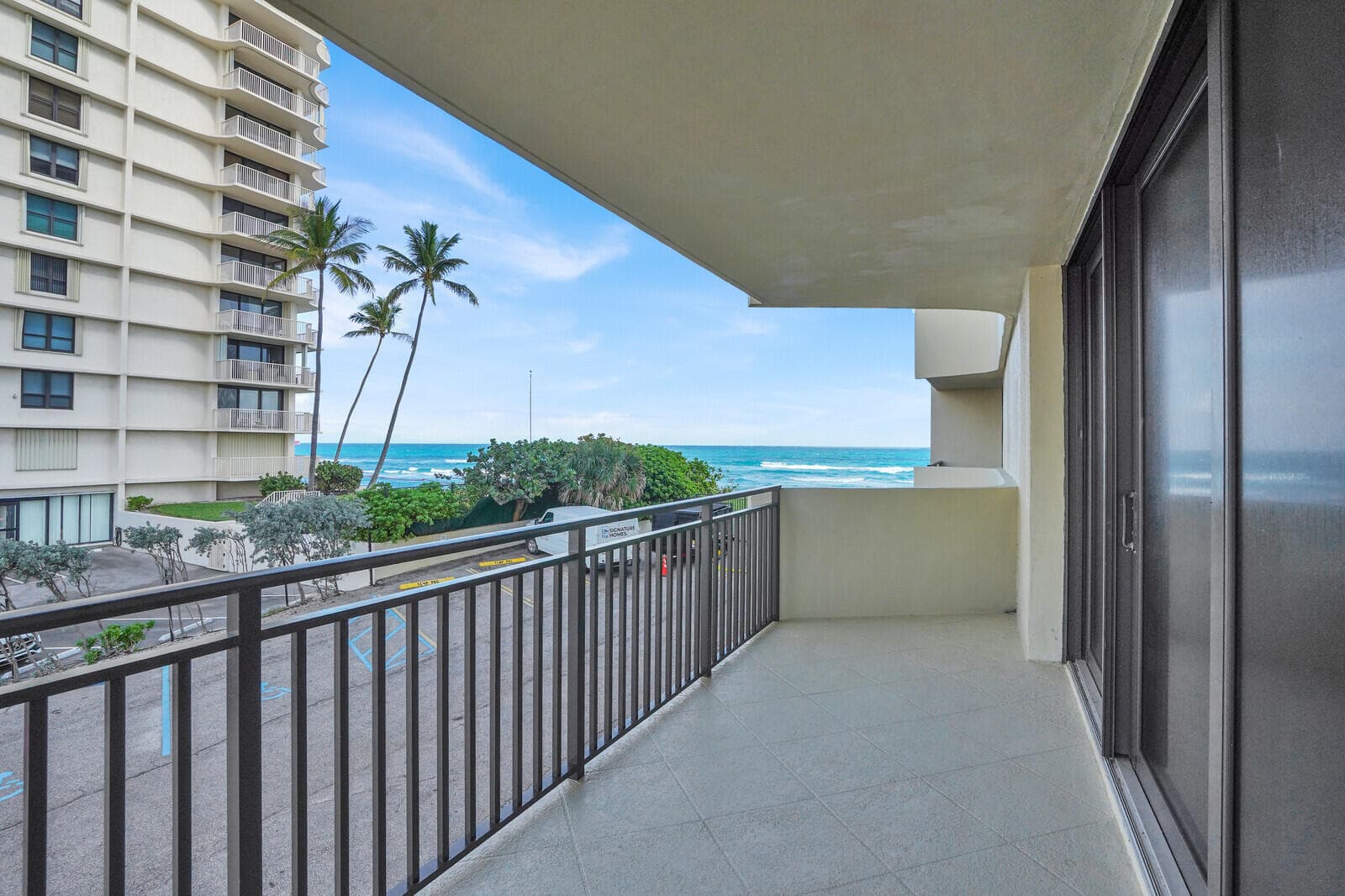5460 N Ocean Drive 1d, Singer Island, FL 33404 — photo 1 of 49