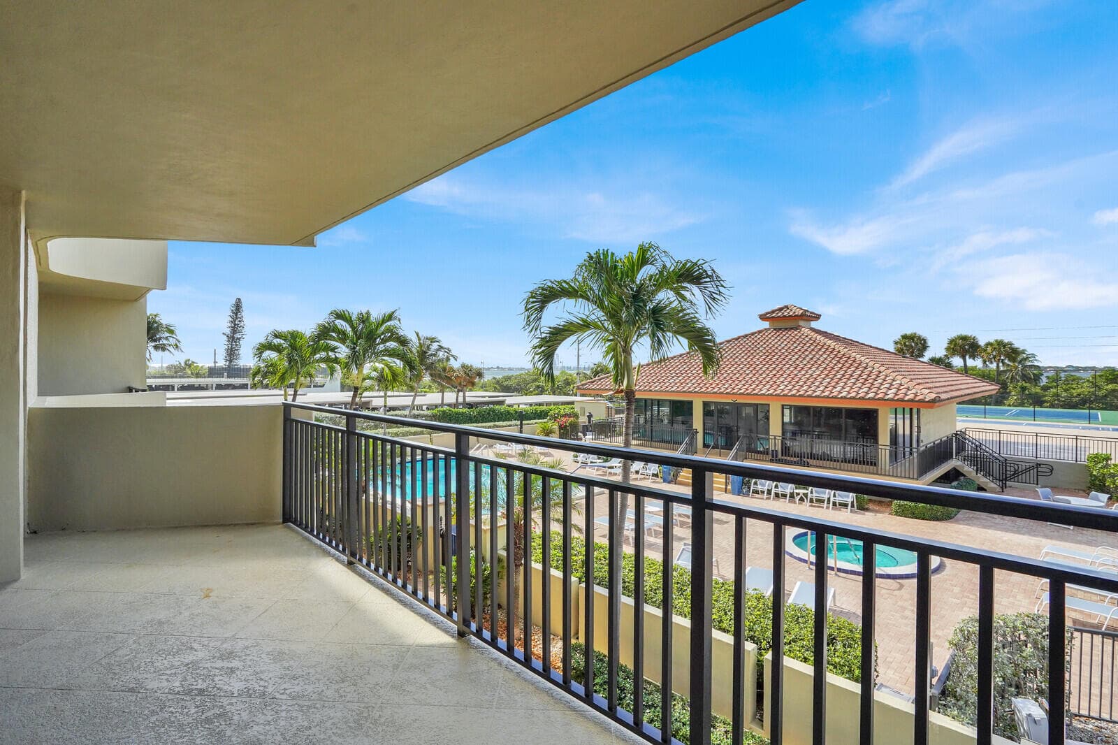 5460 N Ocean Drive 1d, Singer Island, FL 33404 — photo 40 of 49