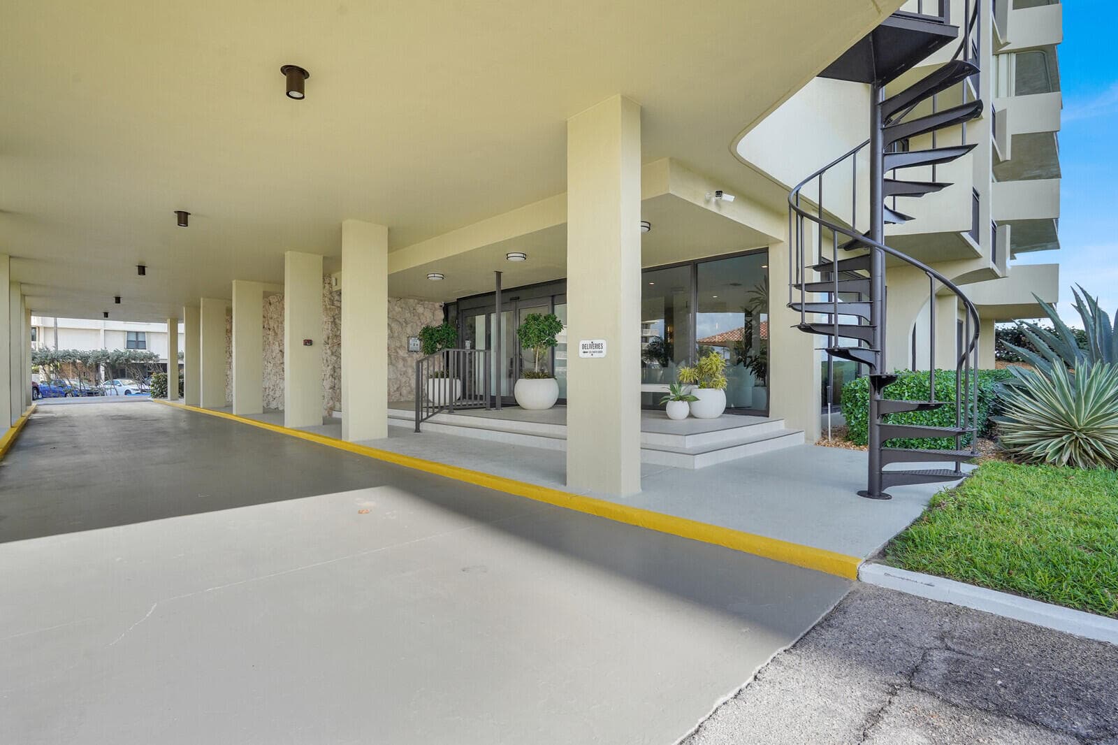 5460 N Ocean Drive 1d, Singer Island, FL 33404 — photo 49 of 49