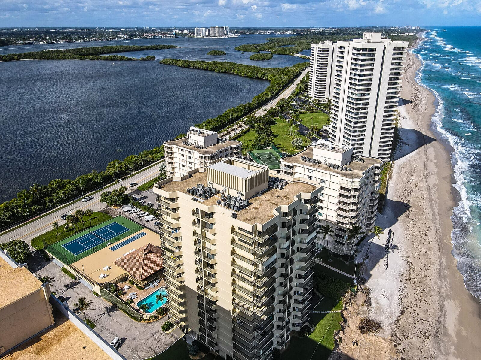 5460 N Ocean Drive 1d, Singer Island, FL 33404 — photo 4 of 49