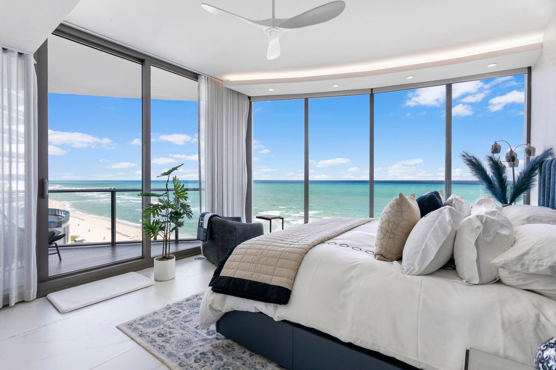 15701 Collins Avenue 701, Sunny Isles Beach, FL 33160 — photo 8 of 10