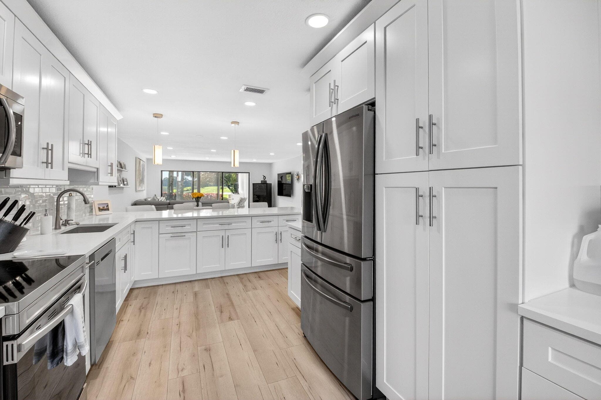 18 Westgate Lane E, Boynton Beach, FL 33436 — photo 25 of 86