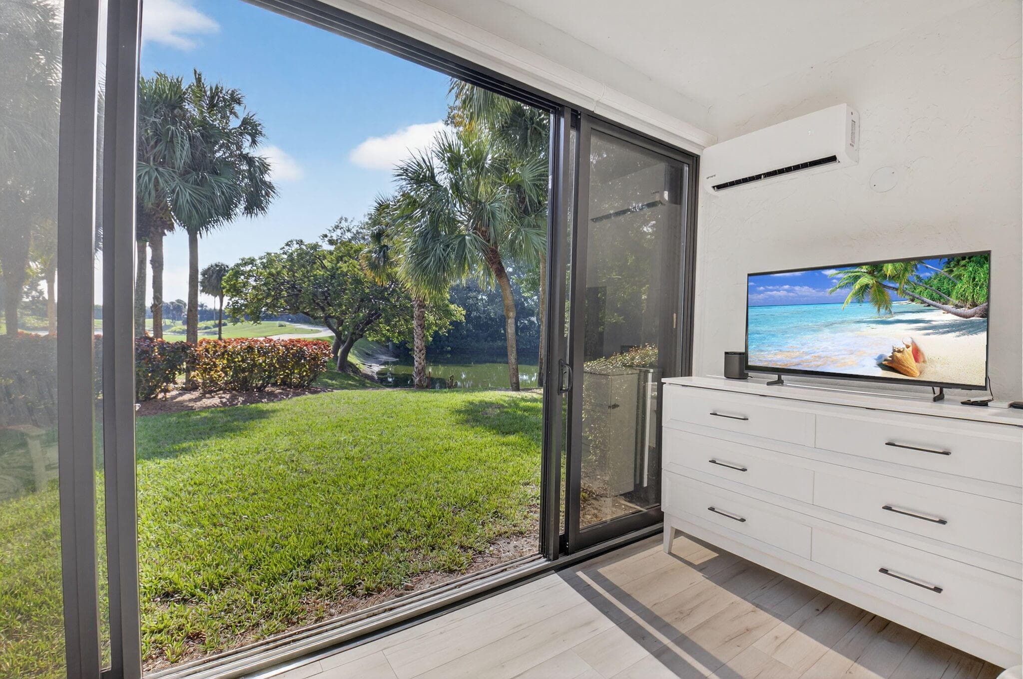 18 Westgate Lane E, Boynton Beach, FL 33436 — photo 29 of 86