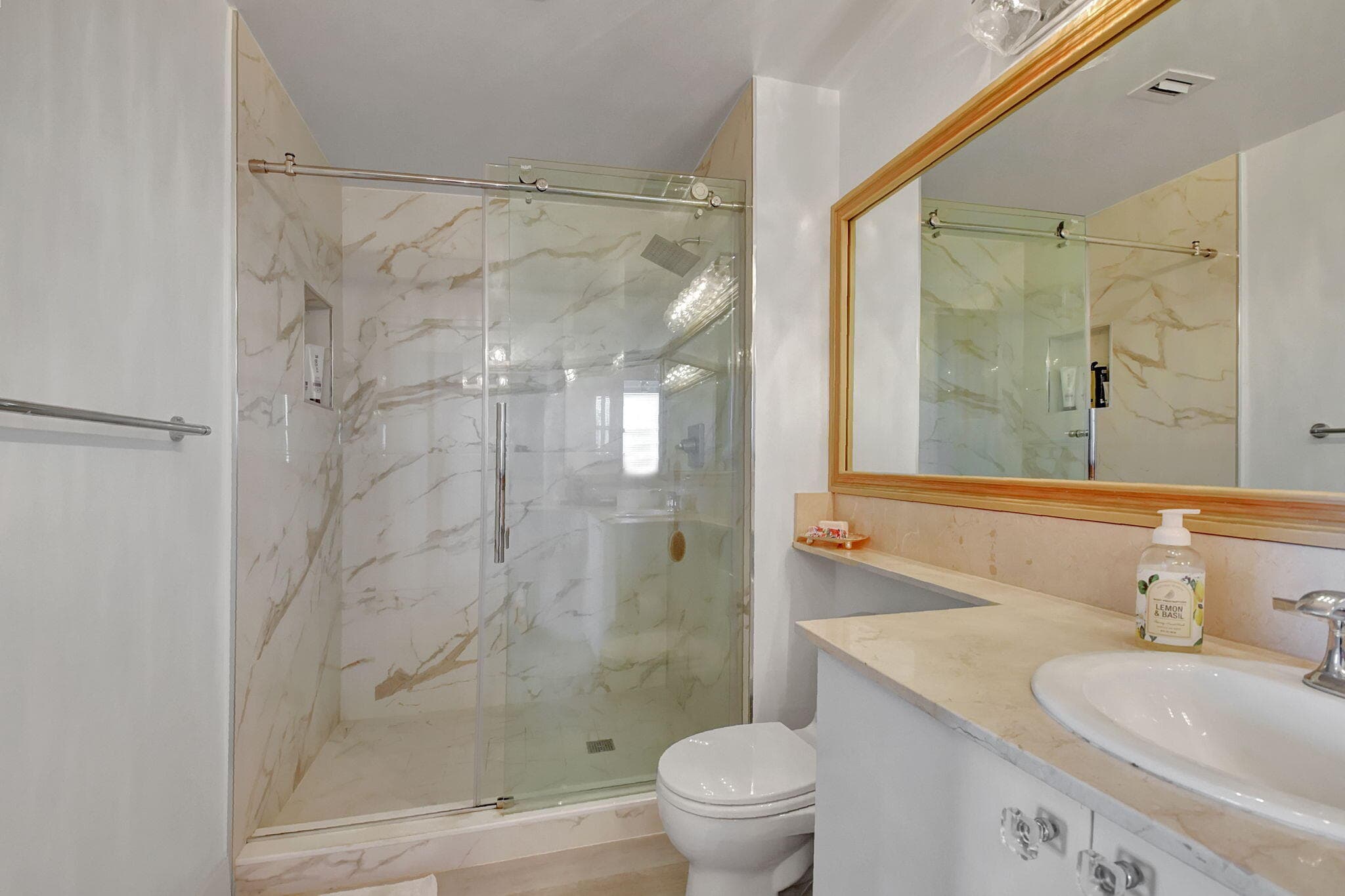 802 W Windward Way 303, Lantana, FL 33462 — photo 10 of 34