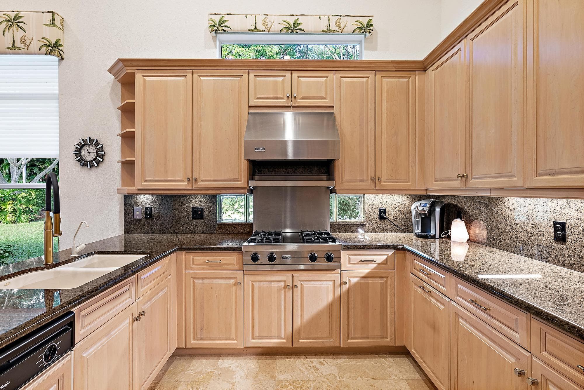 7713 Sandhill Court, West Palm Beach, FL 33412 — photo 16 of 78