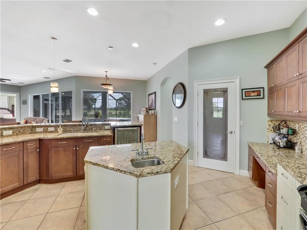 6405 Lily Lane SW, Vero Beach, FL 32968 — photo 16 of 36