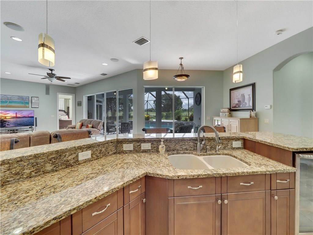 6405 Lily Lane SW, Vero Beach, FL 32968 — photo 18 of 36