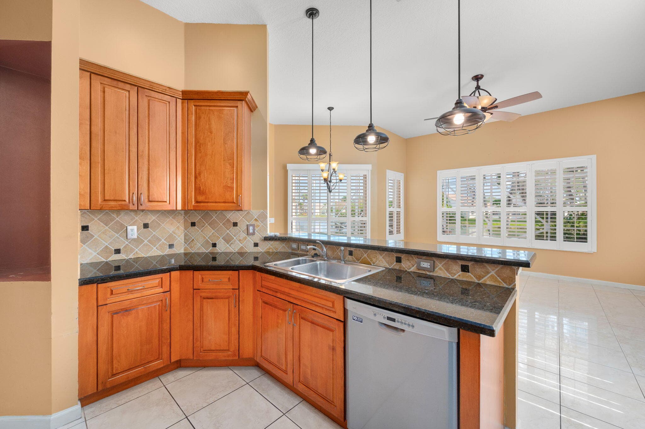 434 NW Shoreview Drive, Port St. Lucie, FL 34986 — photo 8 of 54