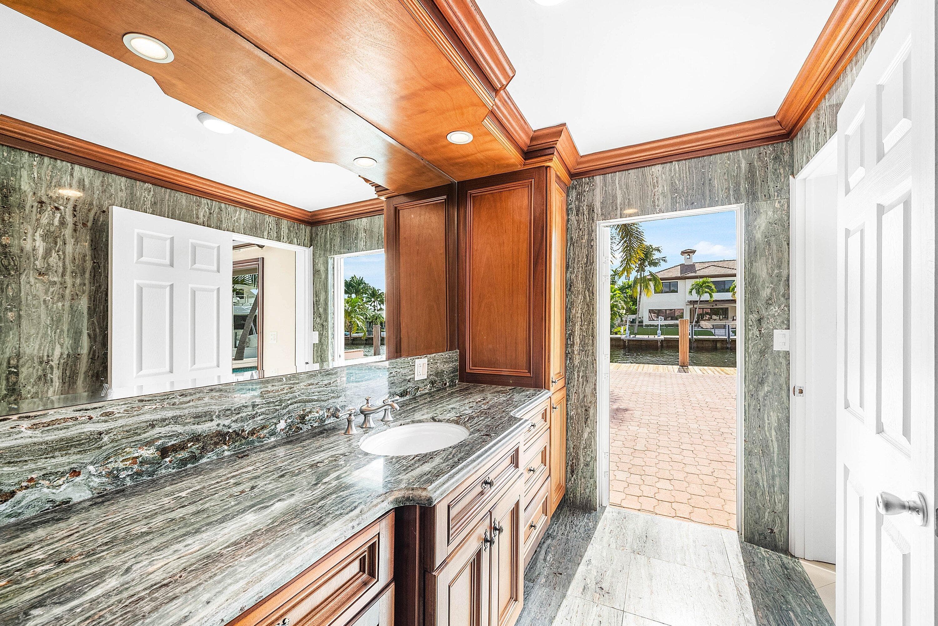 2872 NE 29th Street, Fort Lauderdale, FL 33306 — photo 26 of 60