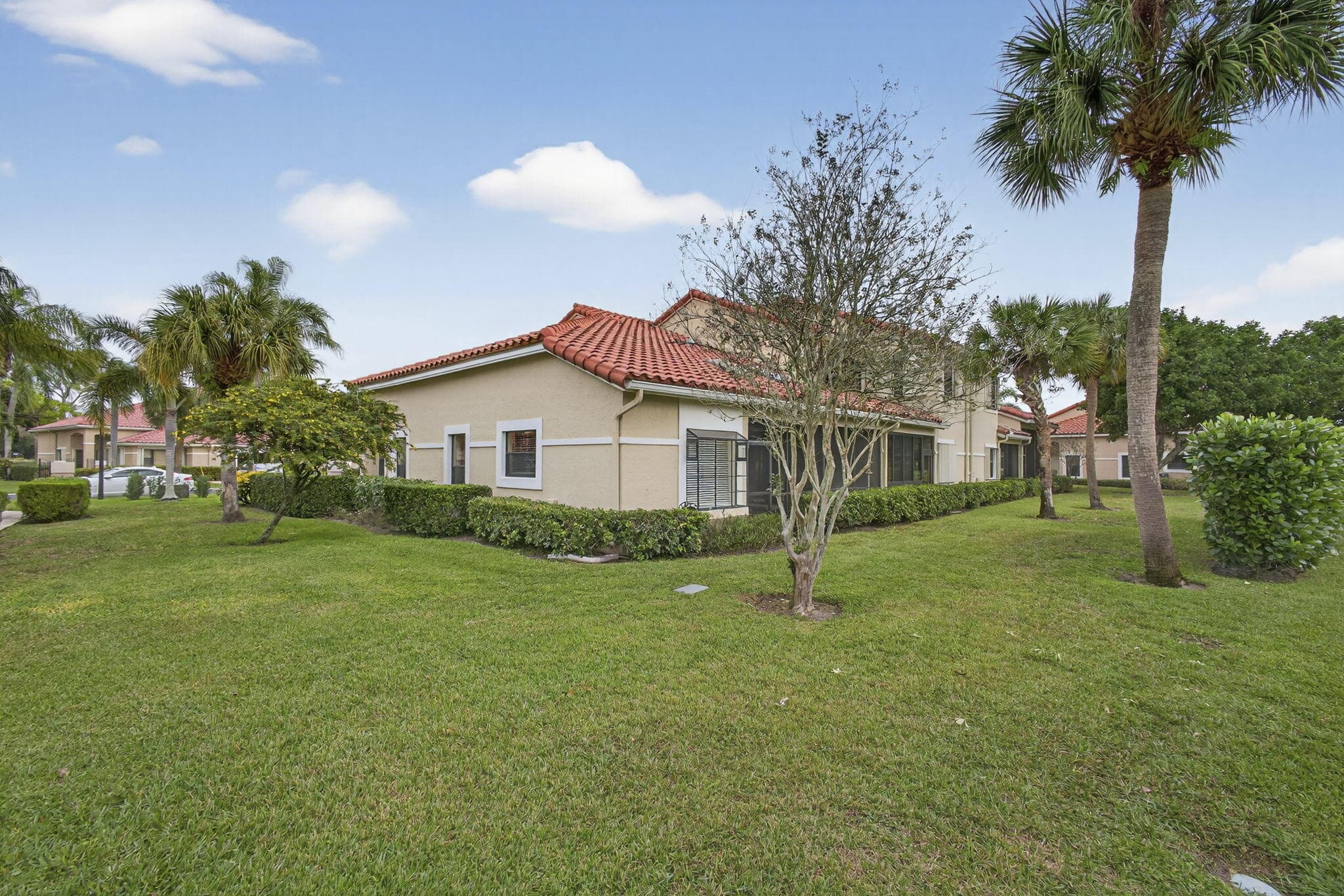 908 Windermere Way, Palm Beach Gardens, FL 33418 — photo 3 of 34