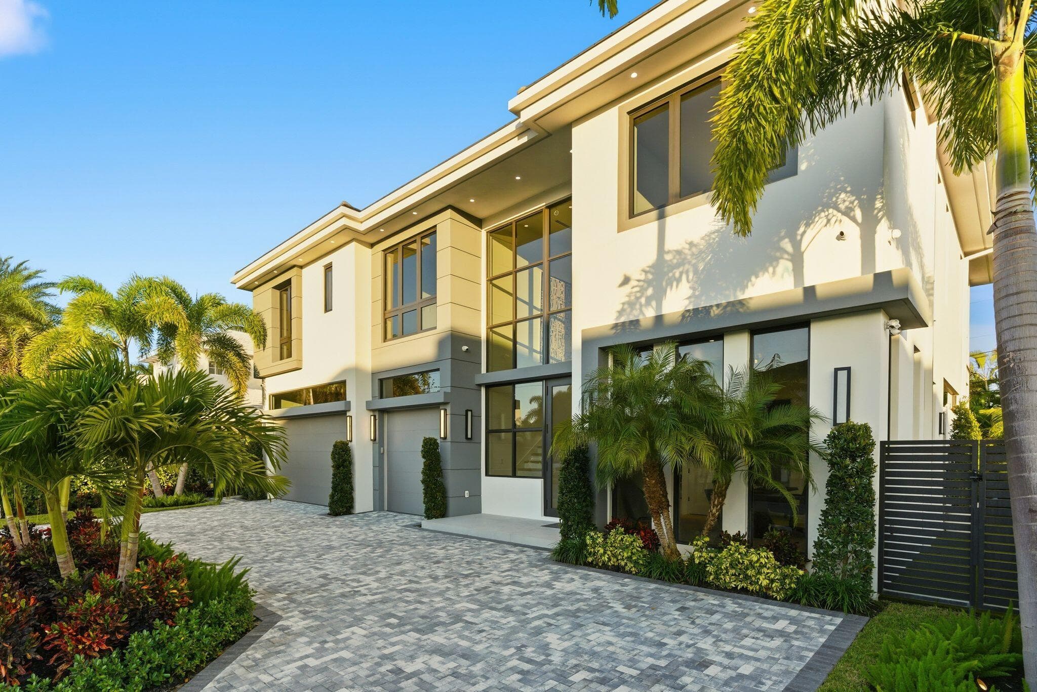 1050 NE 3rd Avenue, Boca Raton, FL 33432 — photo 17 of 64