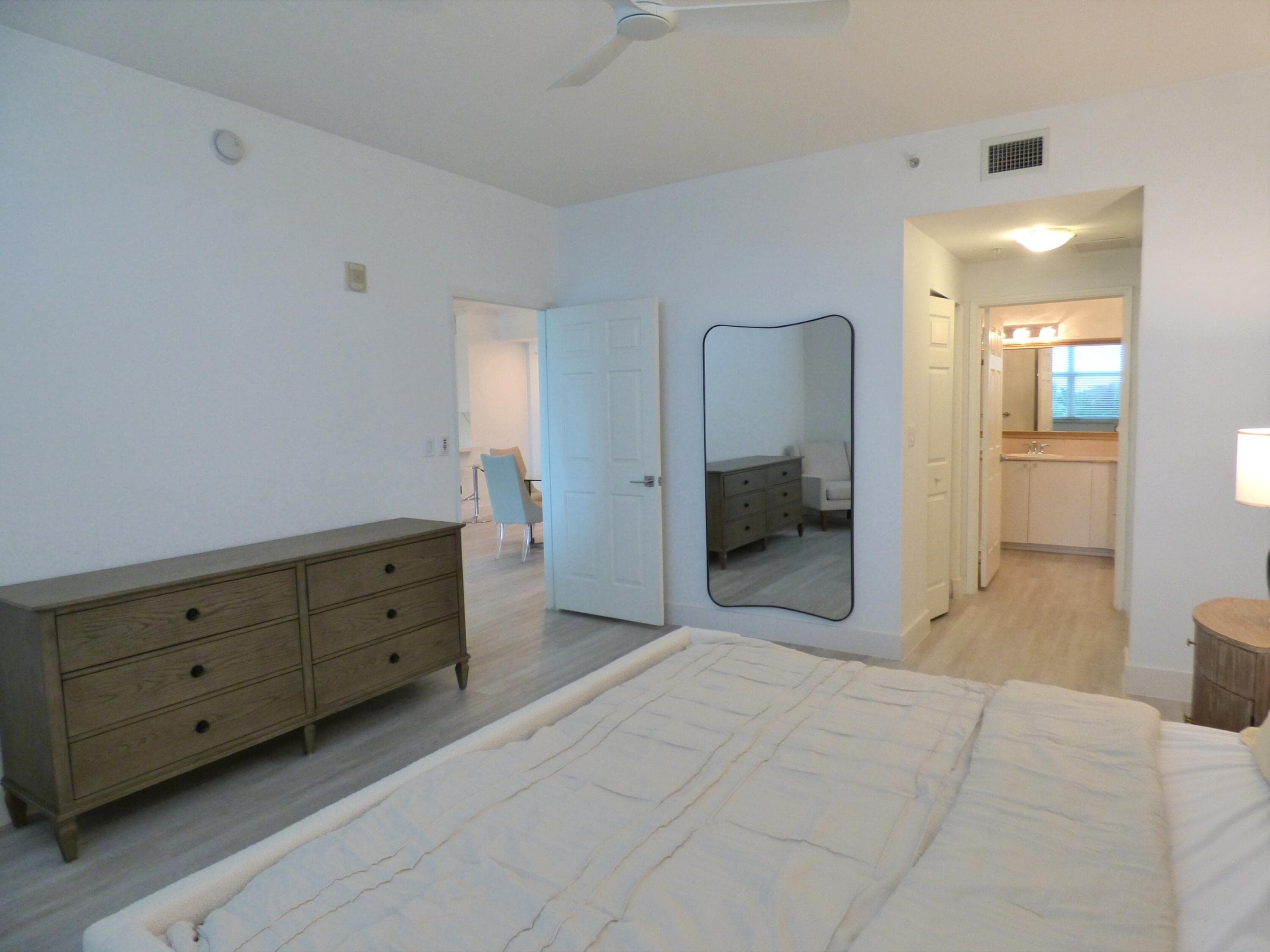 802 W Windward Way 303, Lantana, FL 33462 — photo 8 of 34