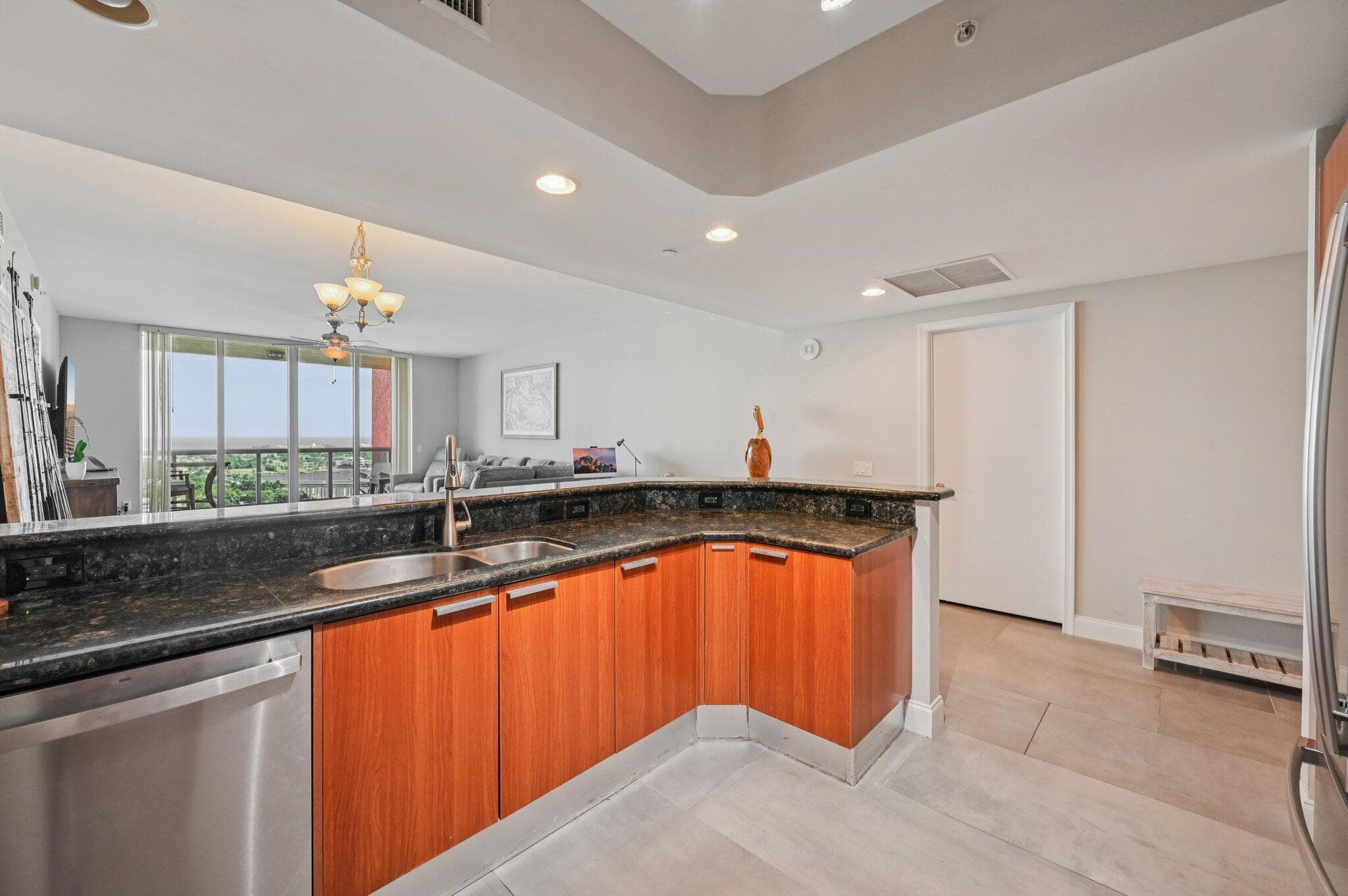 2640 Lake Shore Drive 1810, Riviera Beach, FL 33404 — photo 10 of 57