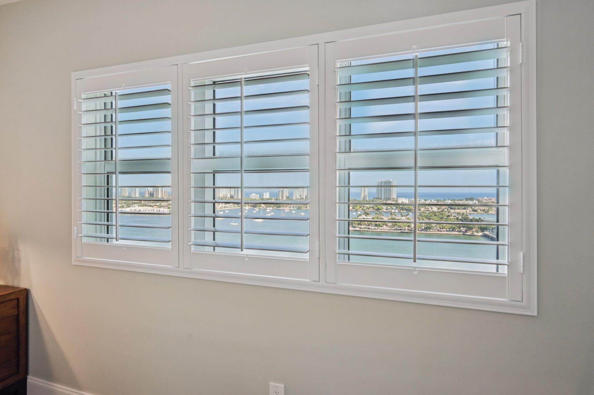 2640 Lake Shore Drive 1810, Riviera Beach, FL 33404 — photo 16 of 57