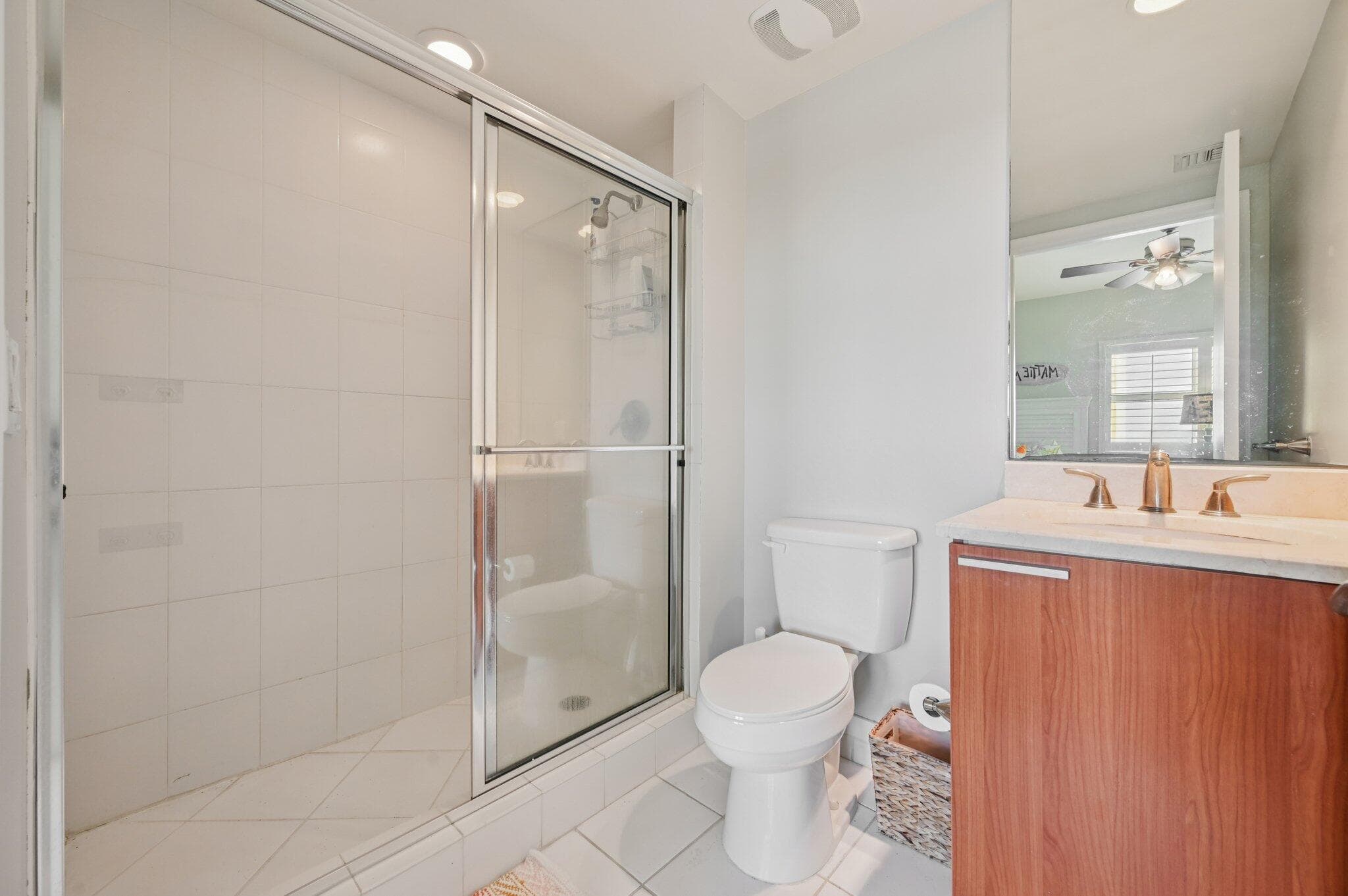 2640 Lake Shore Drive 1810, Riviera Beach, FL 33404 — photo 30 of 57