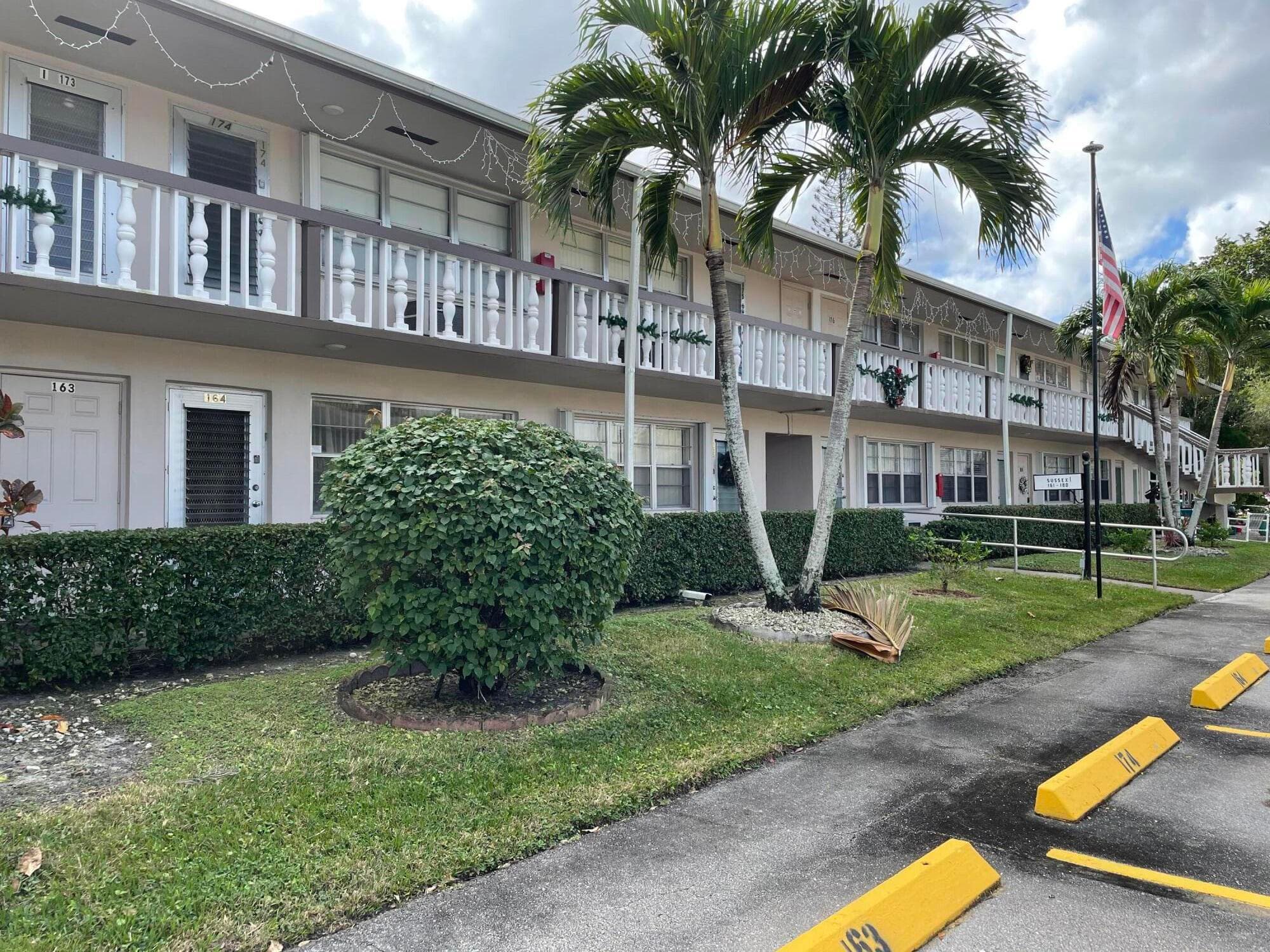 172 Sussex I, West Palm Beach, FL 33417 — photo 6 of 22