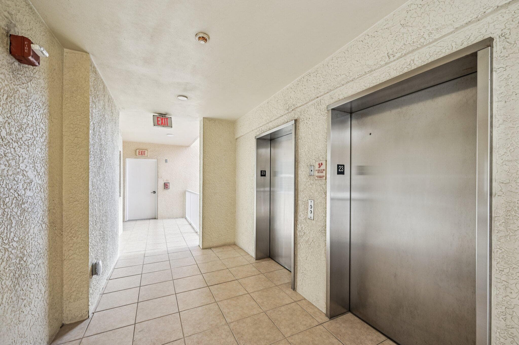 2640 Lake Shore Drive 1810, Riviera Beach, FL 33404 — photo 32 of 57