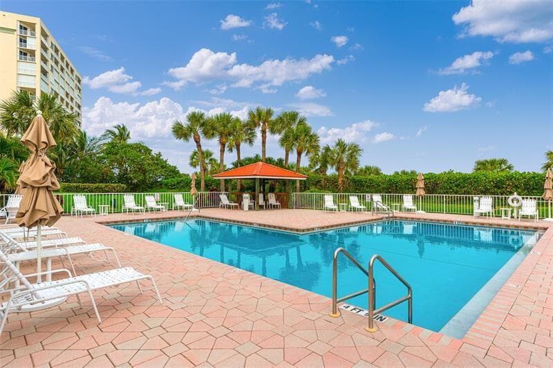 3870 N Highway A1a 304, Hutchinson Island, FL 34949 — photo 13 of 20