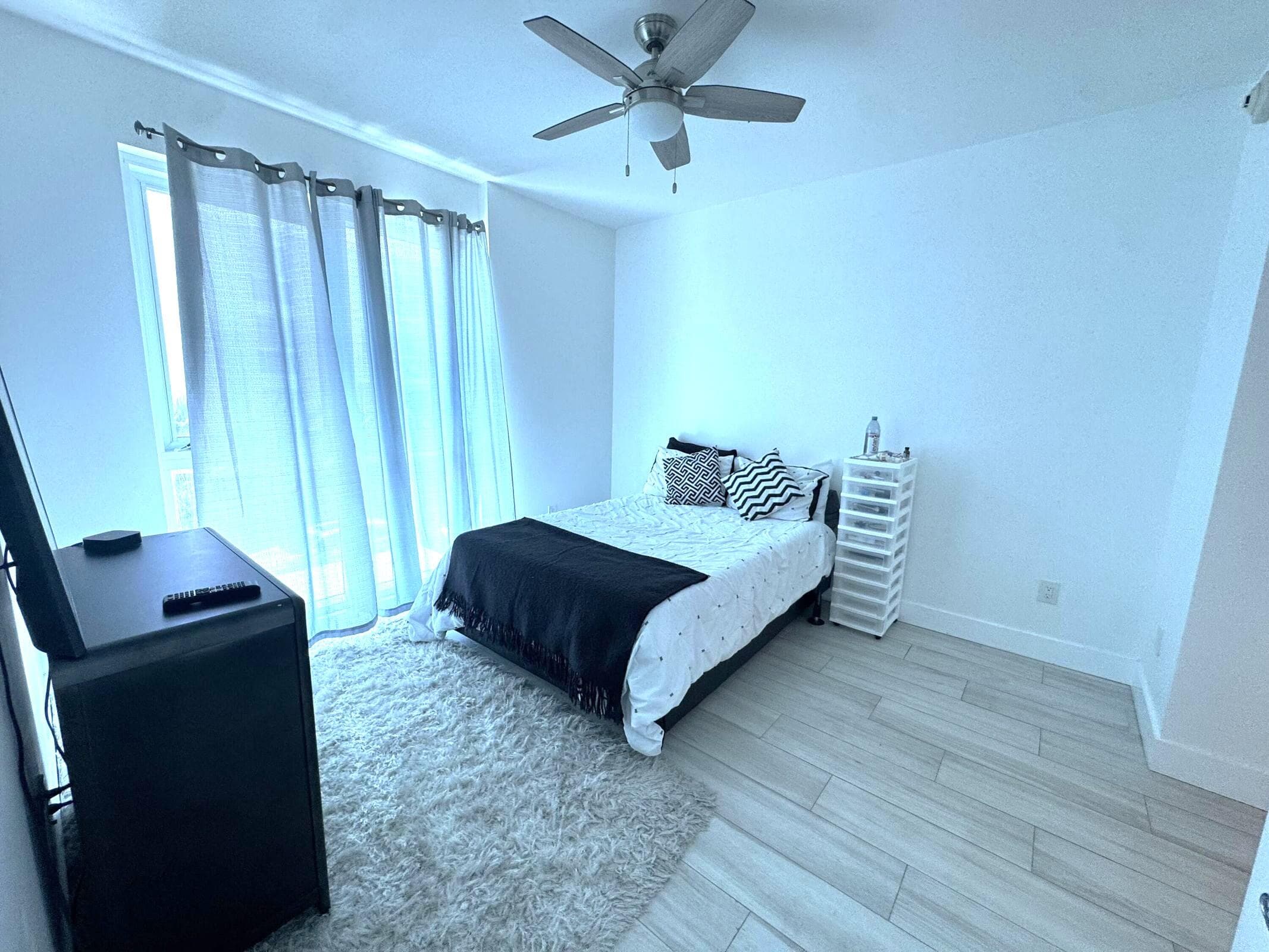 1 S Palmway 204, Lake Worth Beach, FL 33460 — photo 9 of 25