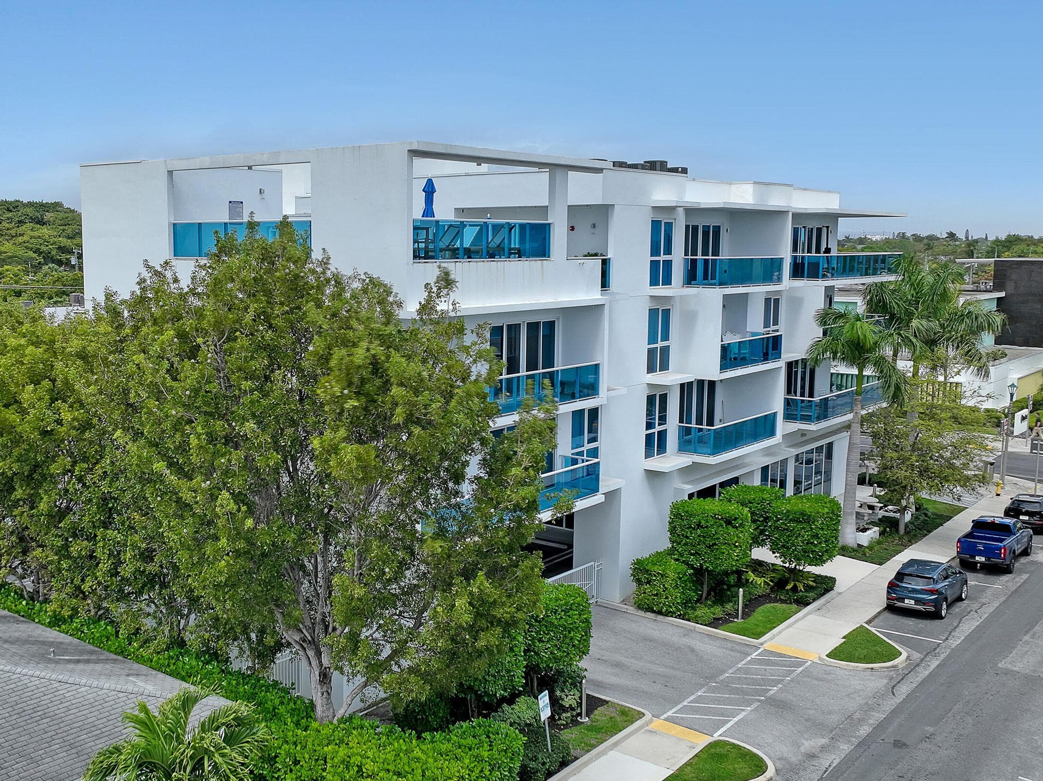 1 S Palmway 204, Lake Worth Beach, FL 33460 — photo 15 of 25