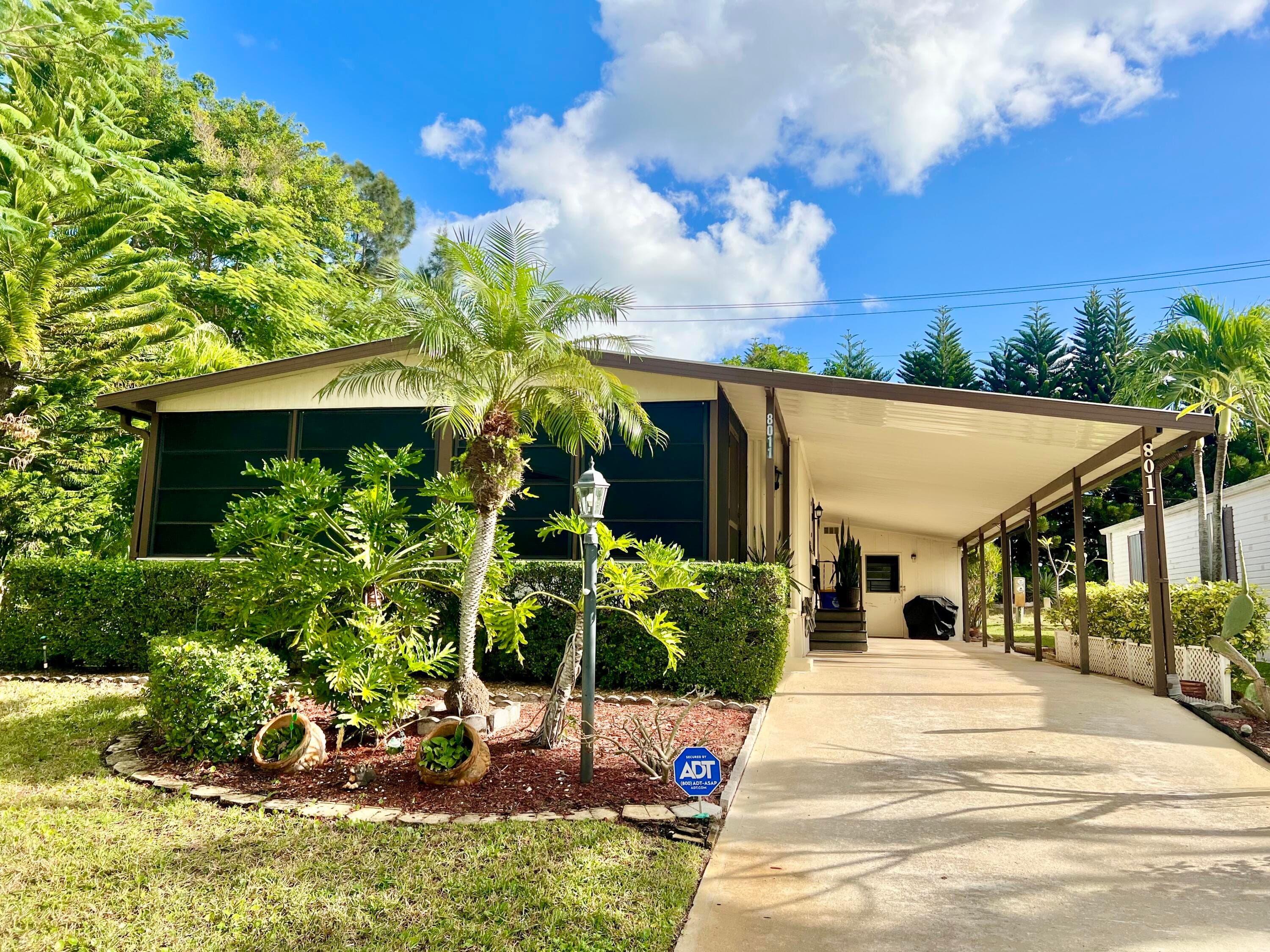 8011 SE Homestead Avenue, Hobe Sound, FL 33455 — photo 1 of 32