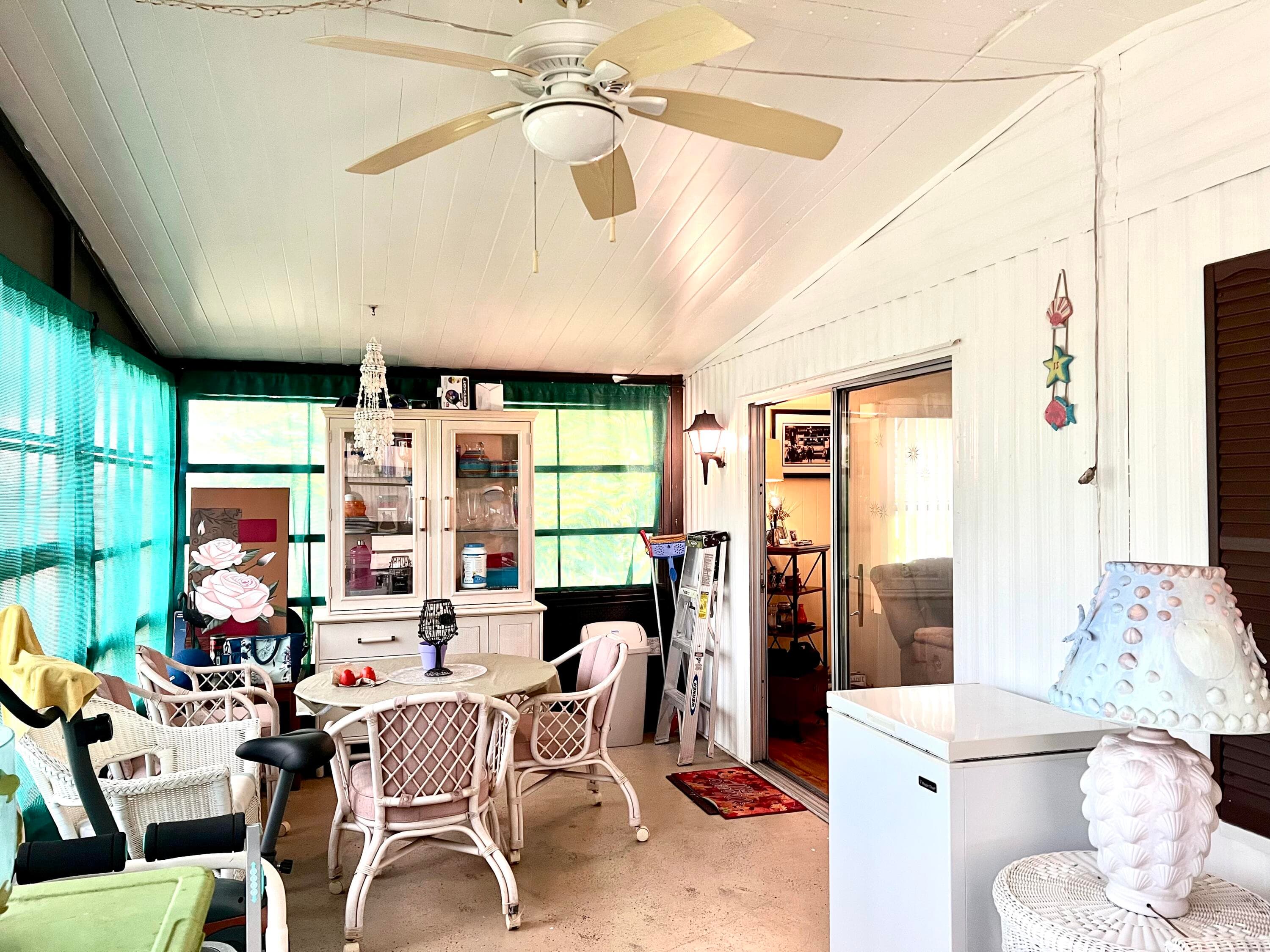 8011 SE Homestead Avenue, Hobe Sound, FL 33455 — photo 9 of 32