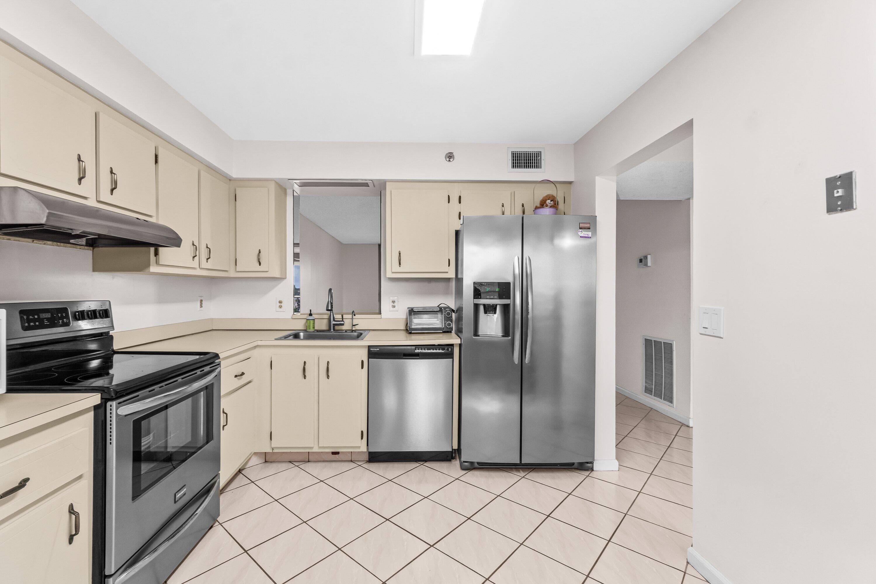 14623 Bonaire Boulevard 608, Delray Beach, FL 33446 — photo 3 of 28