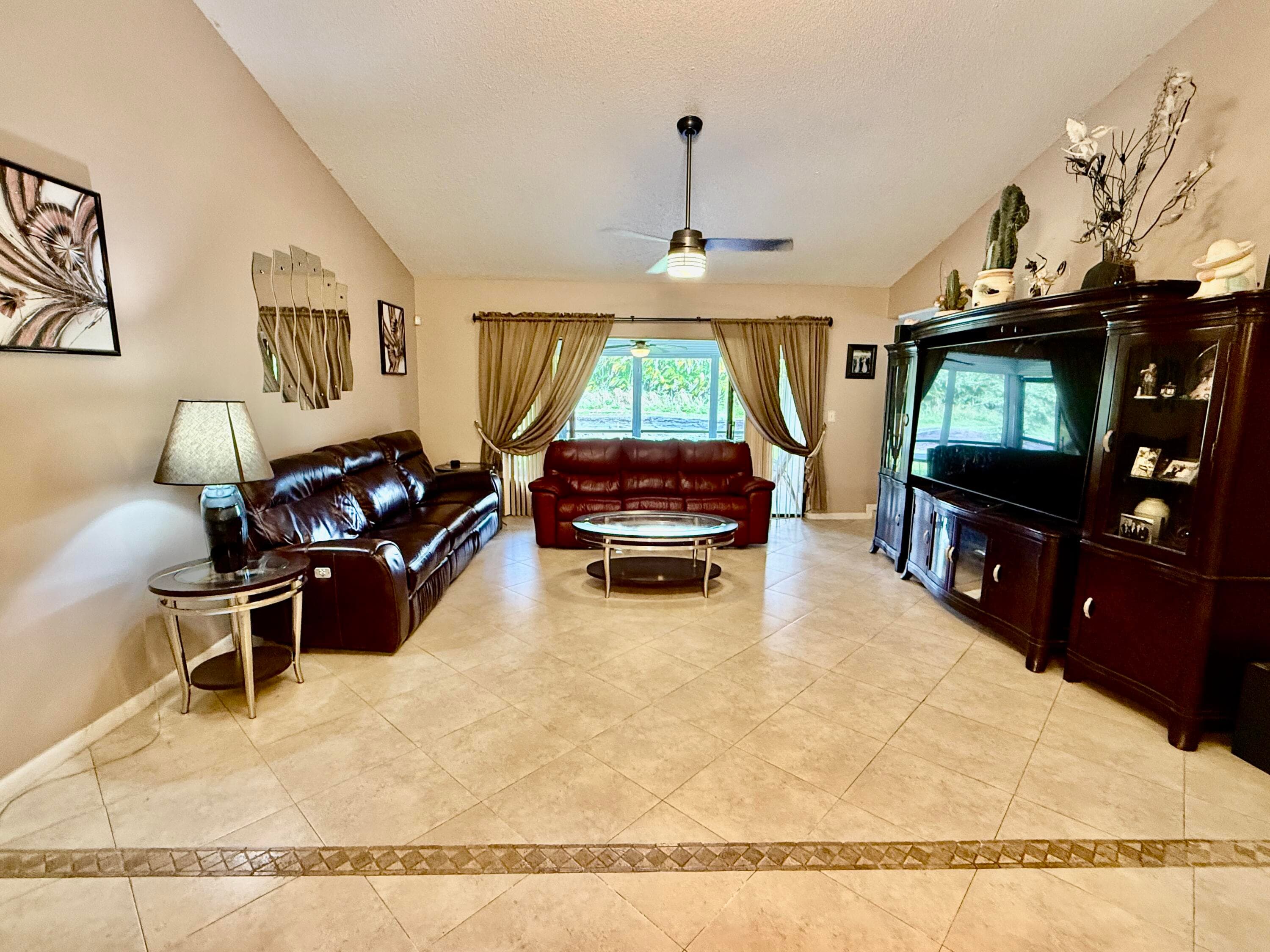 10633 Greenbriar Court, Boca Raton, FL 33498 — photo 4 of 17