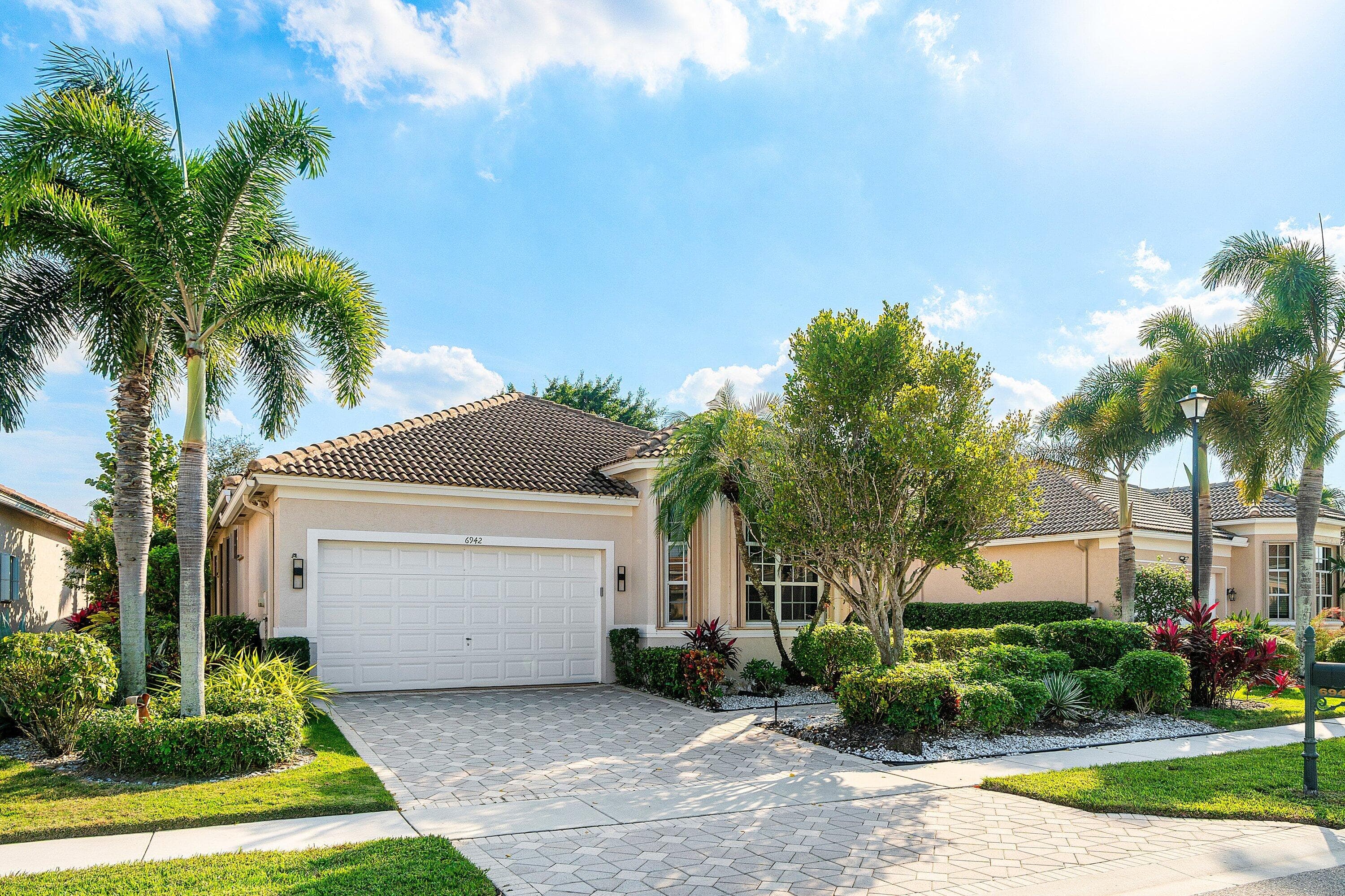6942 Fairway Lakes Drive, Boynton Beach, FL 33472 — photo 2 of 104