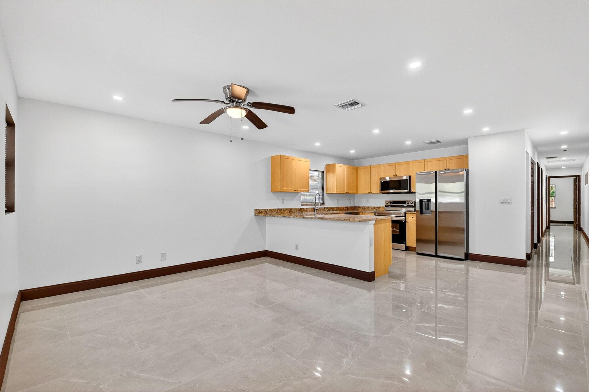 2932 Saginaw Avenue, West Palm Beach, FL 33409 — photo 5 of 37