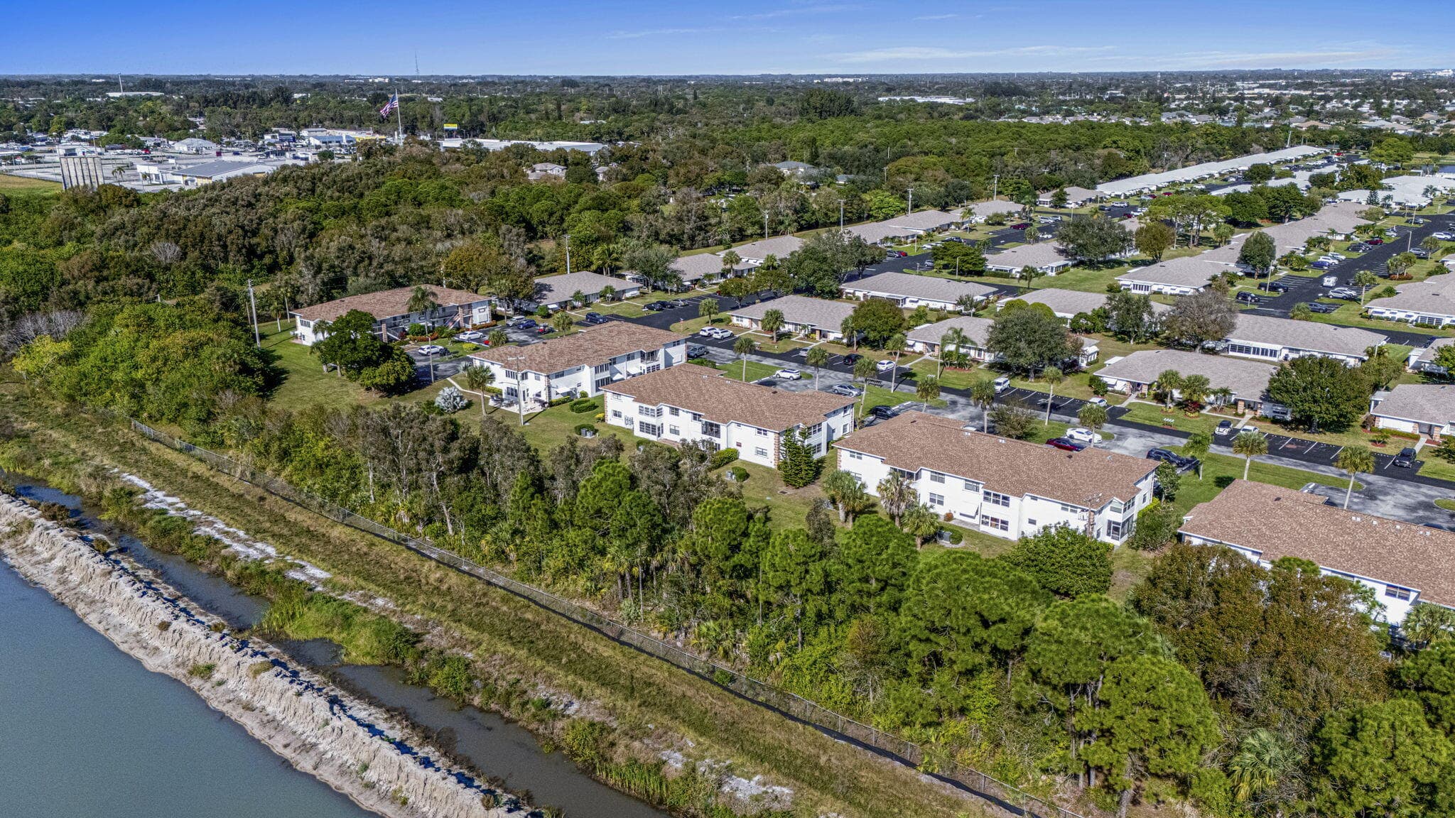 1203 S Lakes End Drive 2, Fort Pierce, FL 34982 — photo 35 of 42