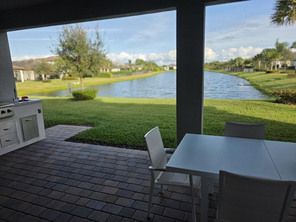 527 SE Vallarta Drive, Port St. Lucie, FL 34984 — photo 23 of 59