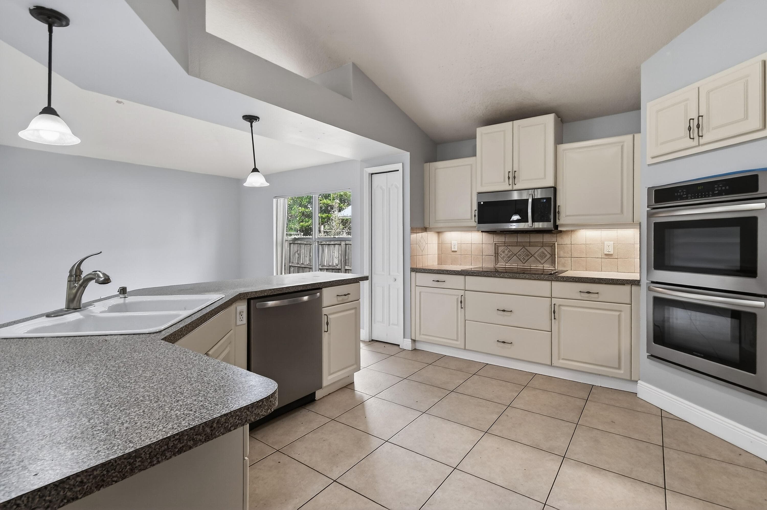 3960 SW Hablow Street, Port St. Lucie, FL 34953 — photo 23 of 51