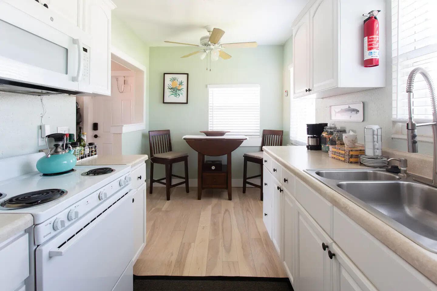 6410 S Olive Avenue, West Palm Beach, FL 33405 — photo 30 of 44
