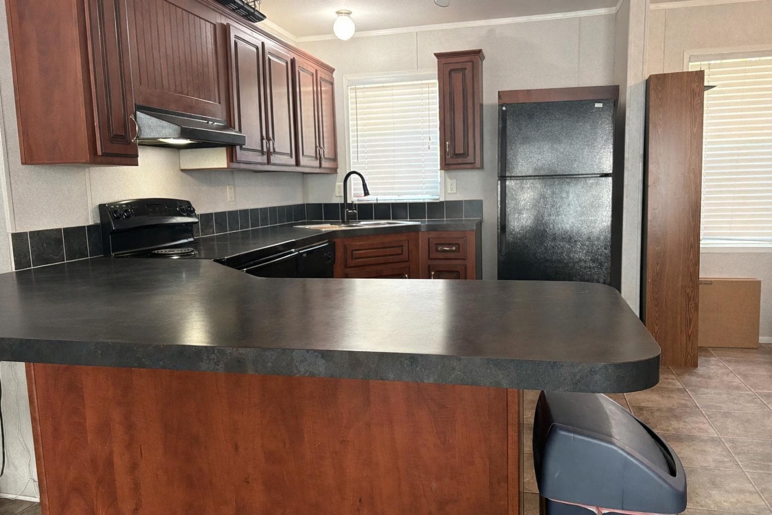 4415 SE 23rd Court, Okeechobee, FL 34974 — photo 5 of 12