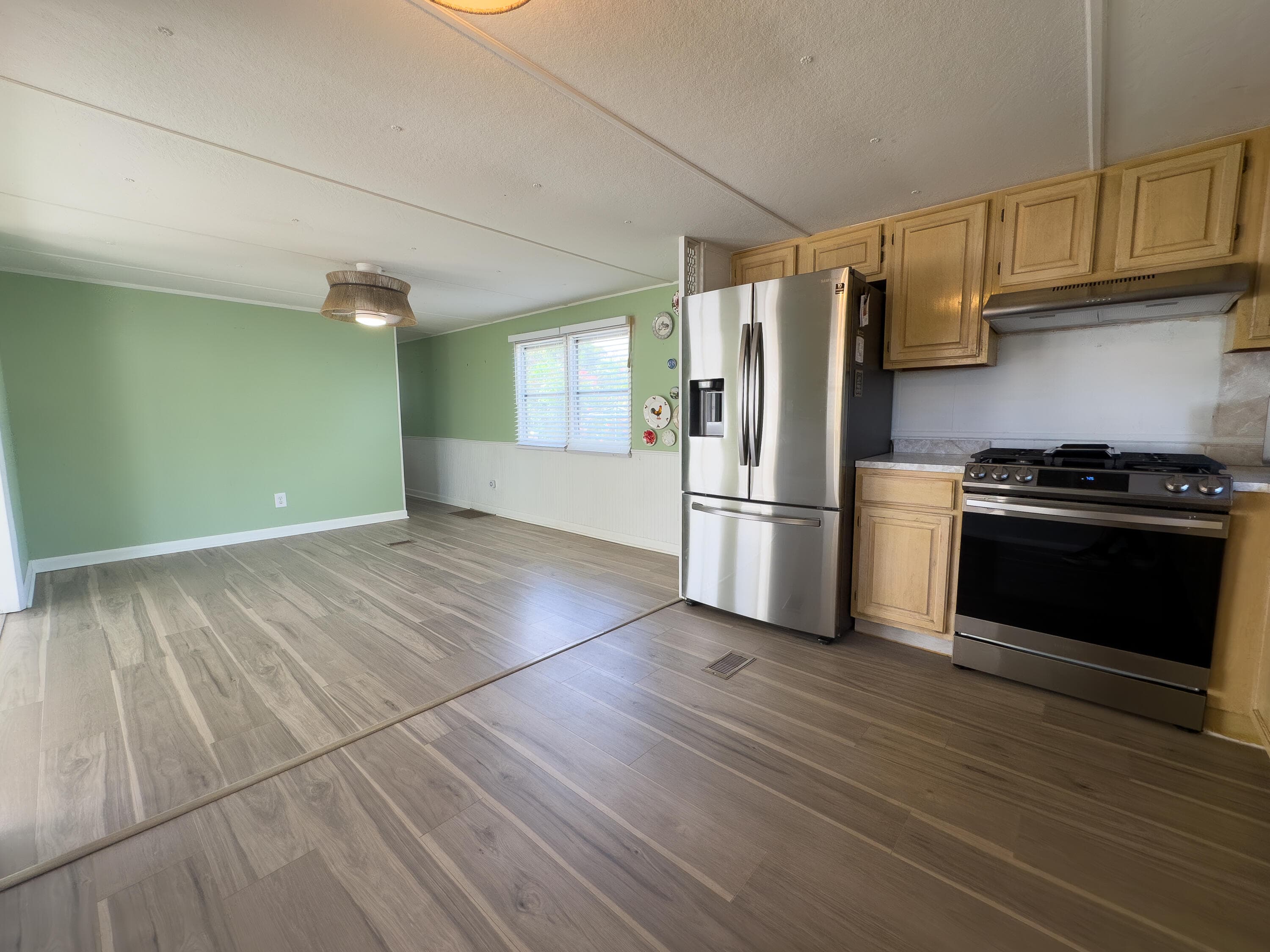 11055 SE Federal Highway 3, Hobe Sound, FL 33455 — photo 8 of 40